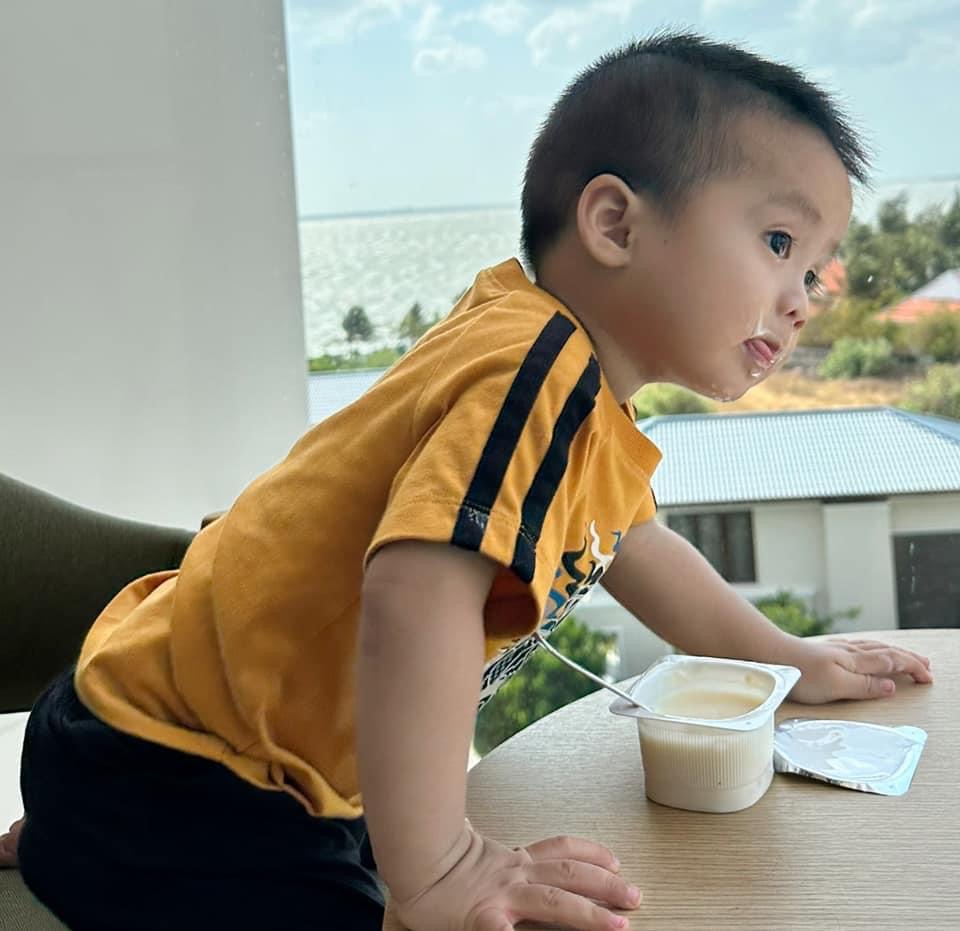 67B81B24-33D0-4E7D-A2D3-352F9B8AD367