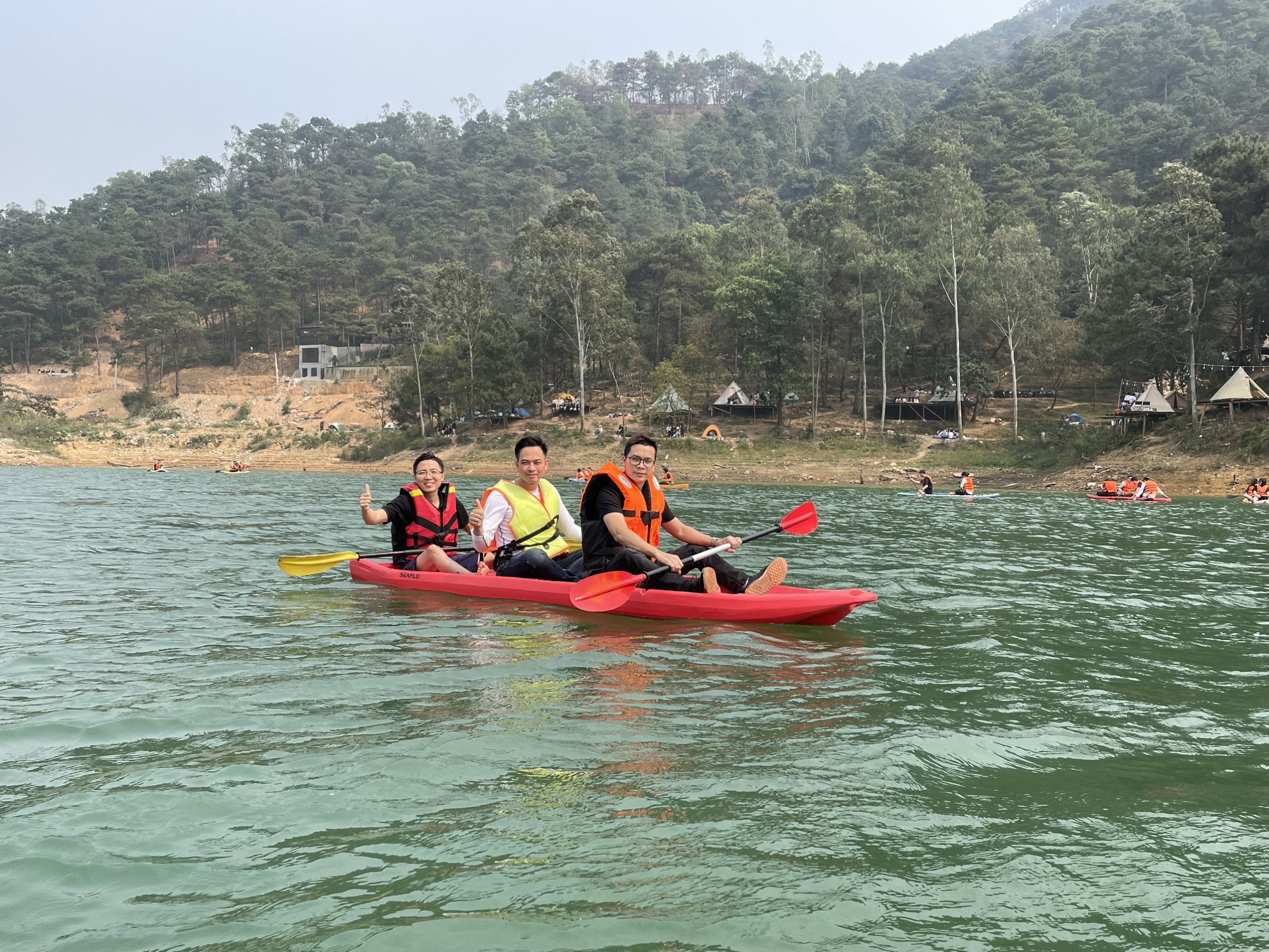 E216B6C6-9DDE-4DC0-B1EE-DB9C99C20E1C