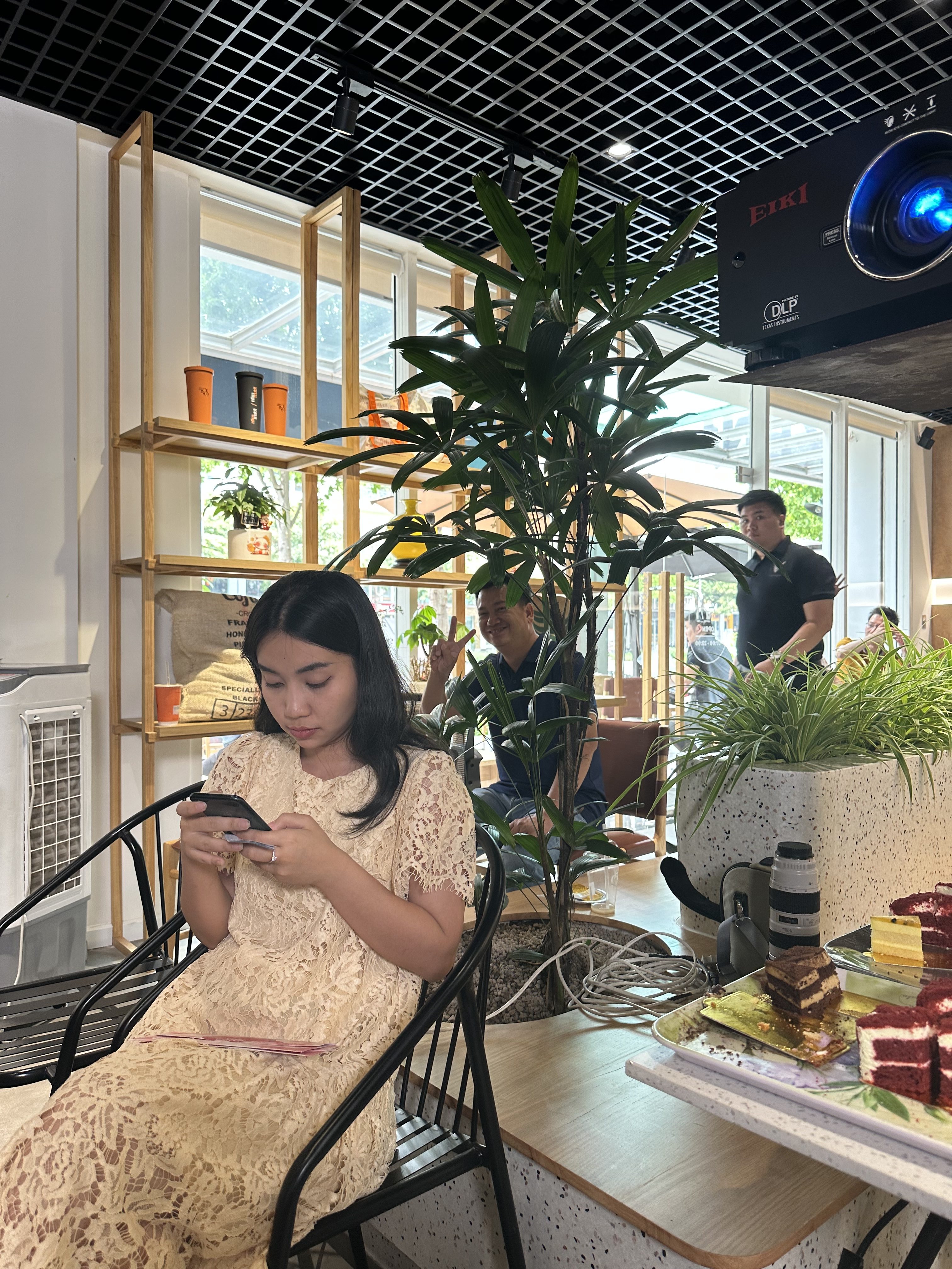 475E709D-C2B0-4193-9226-3FB3A8C0849A