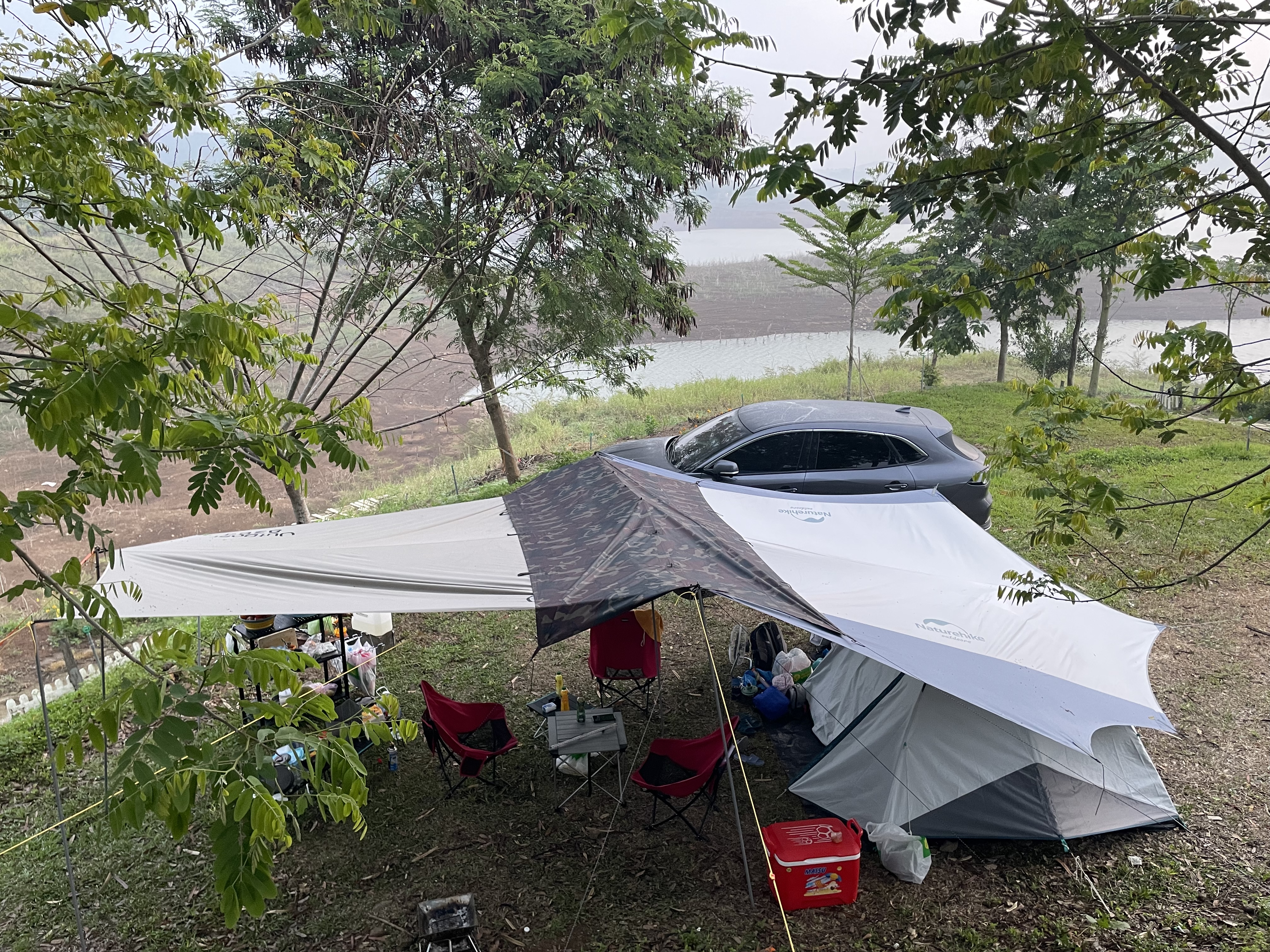 D5718B5F-0BBE-4502-B926-EF366F20B5D8