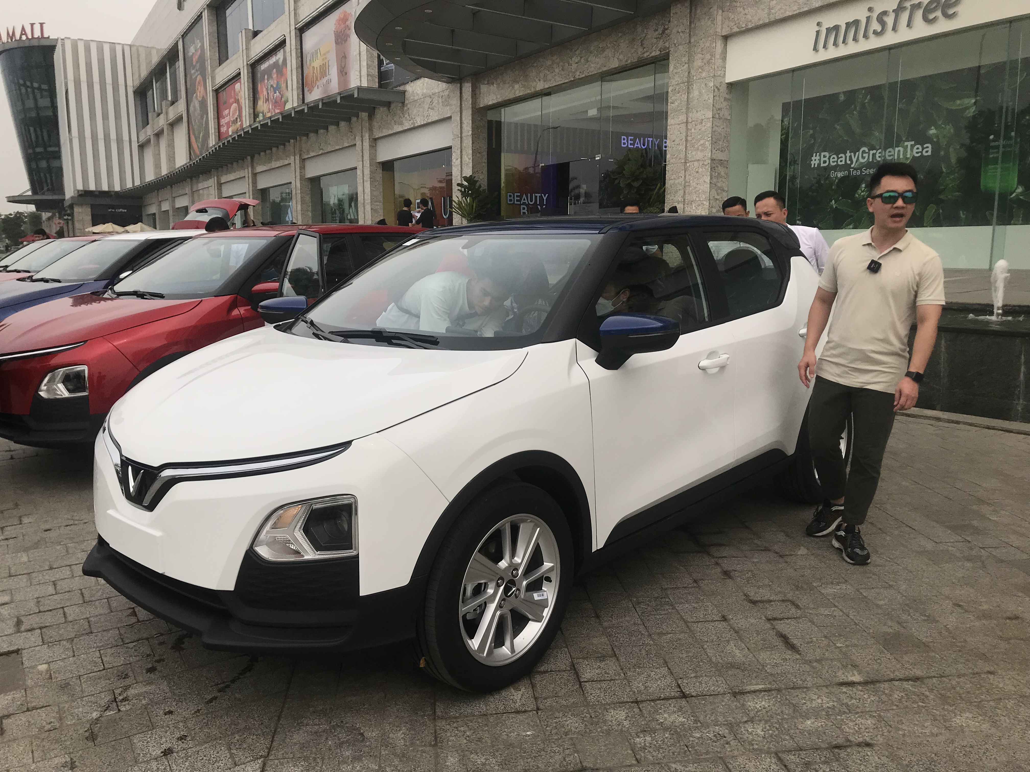 9C3FB37C-F26E-49E6-8B12-97B869364D65