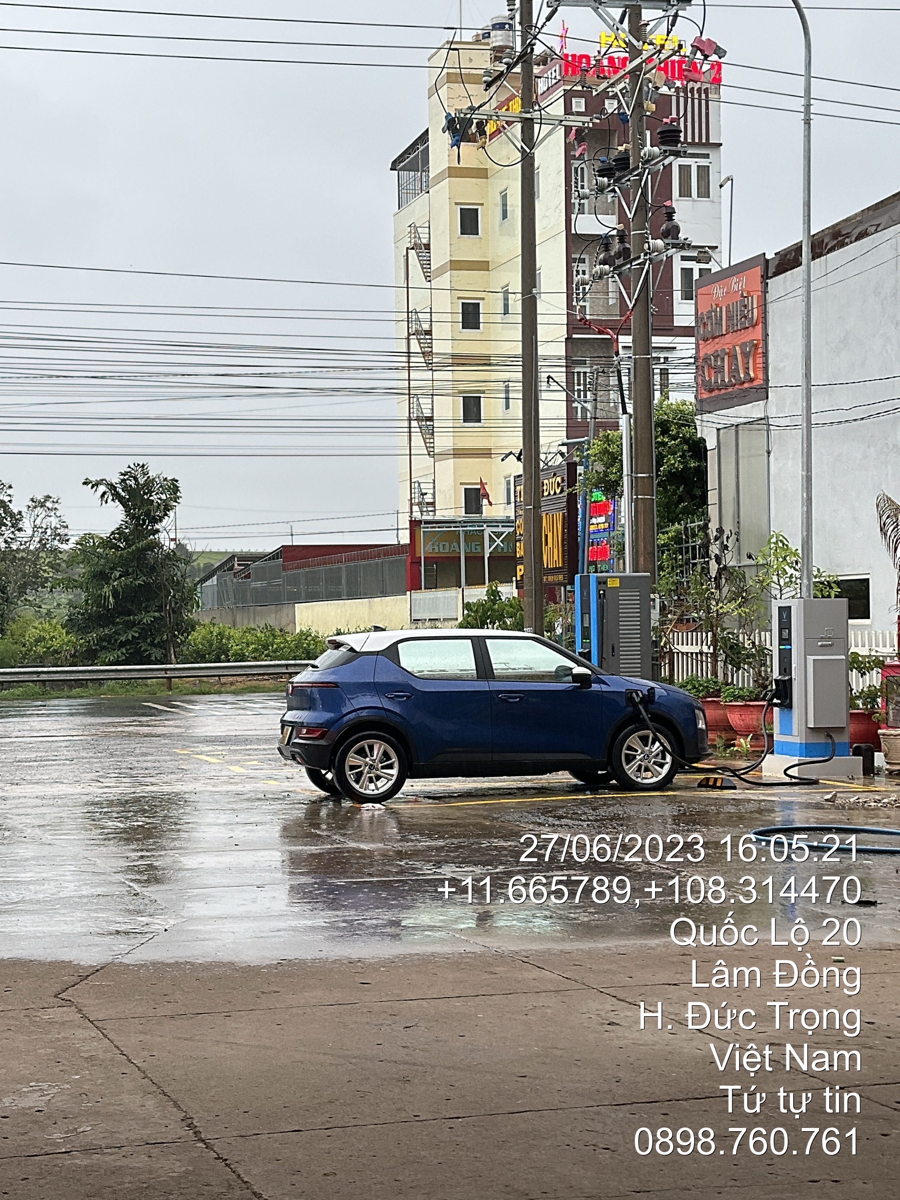Tứ tự tin
0898.760.761