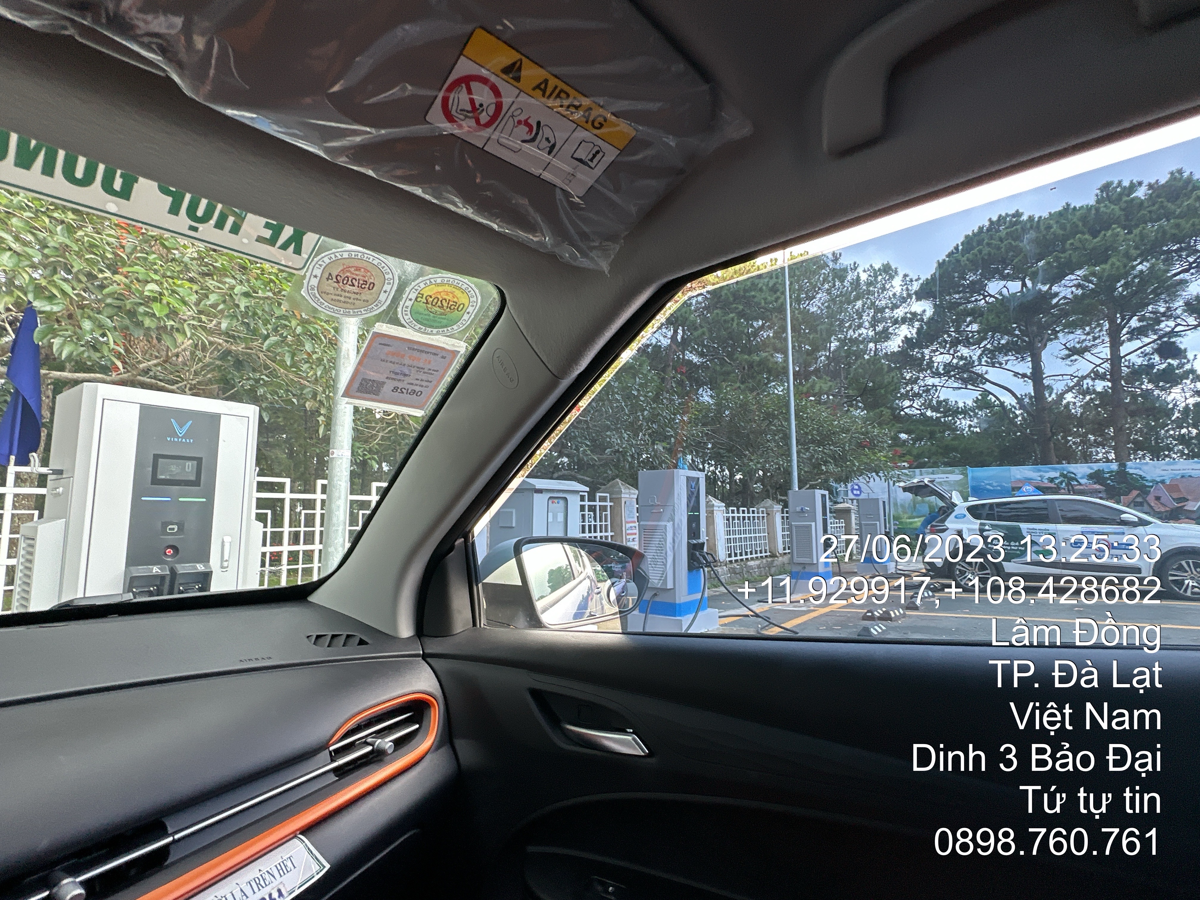 Tứ tự tin
0898.760.761