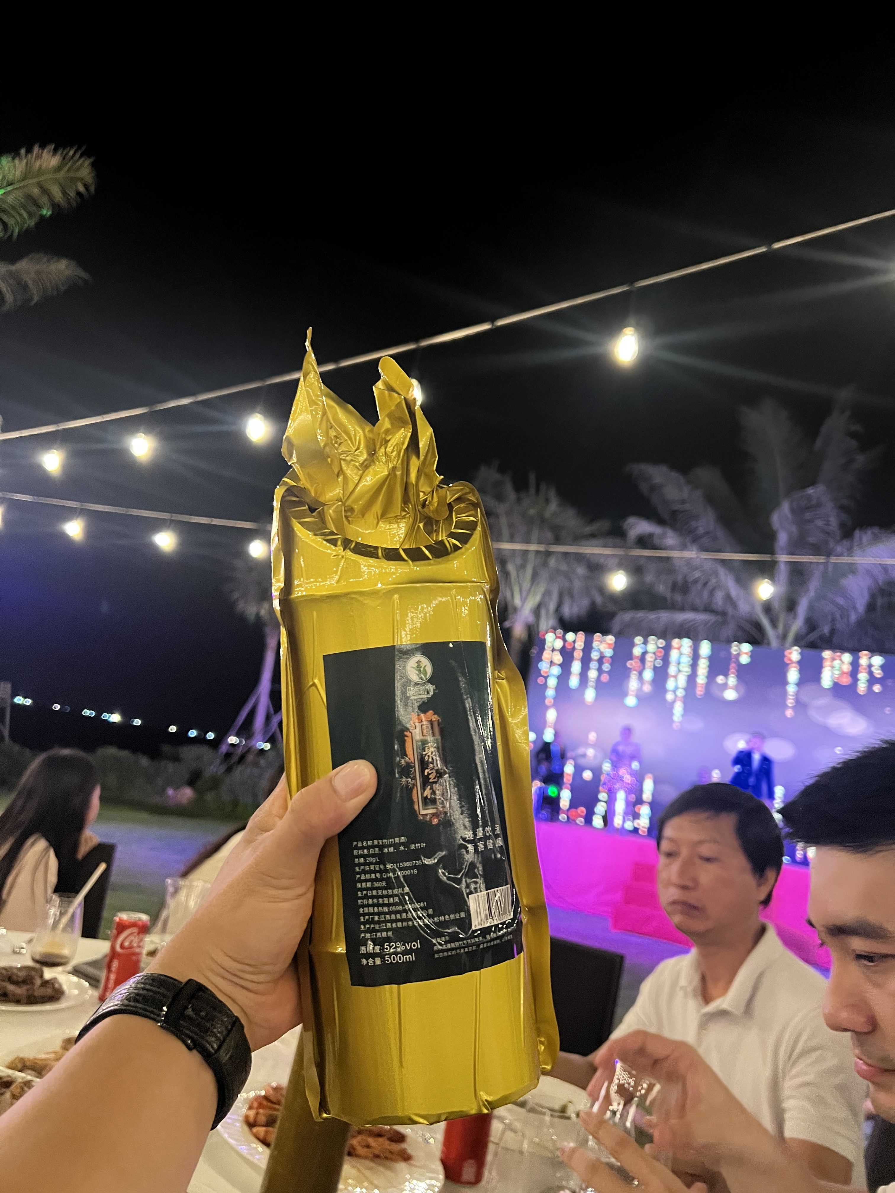 9CB6E6FD-3A09-4DCE-BF30-D0BC1BB4D41D