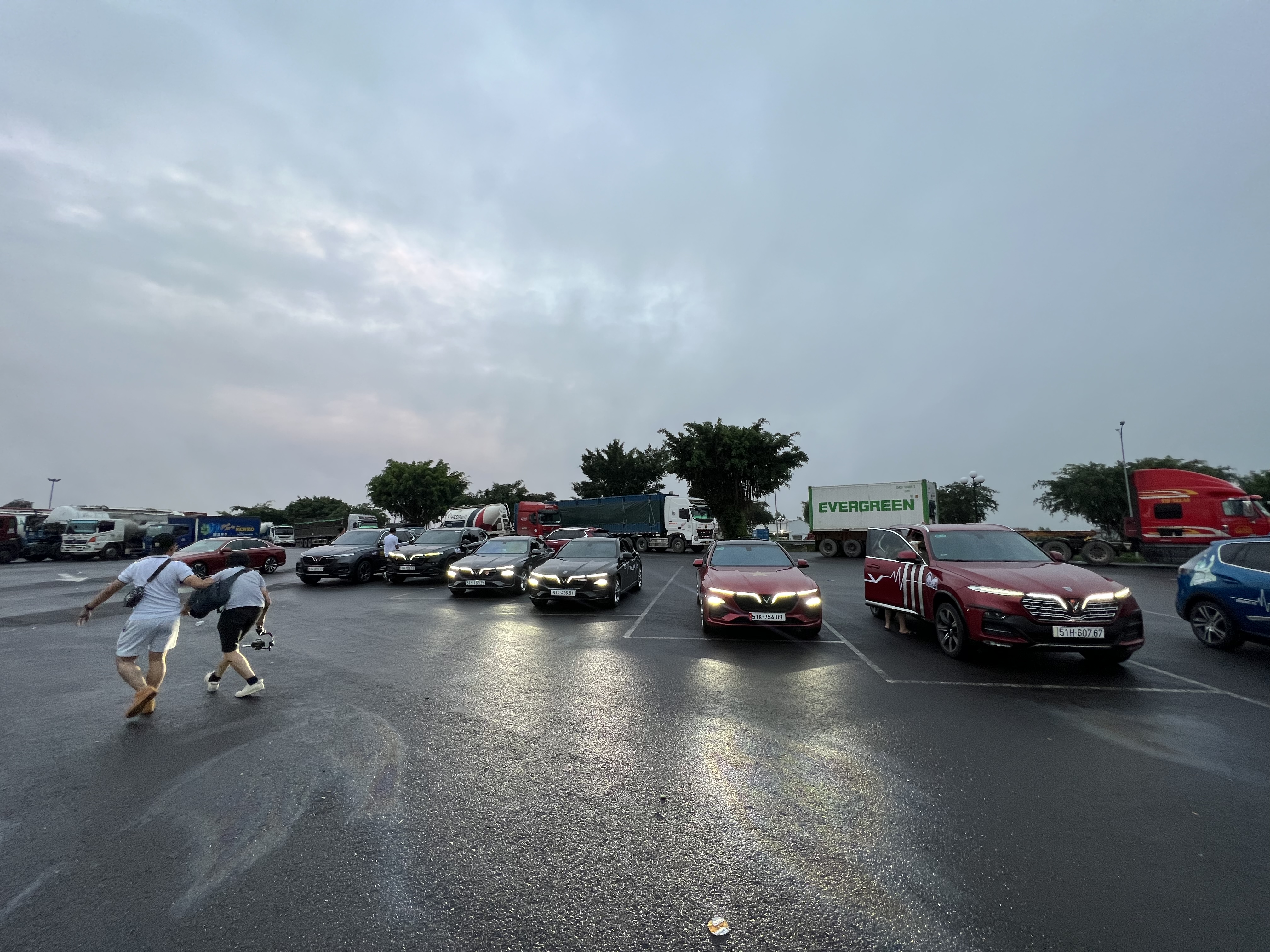 58F2D995-B5B5-4FFB-A930-20067A3E9702