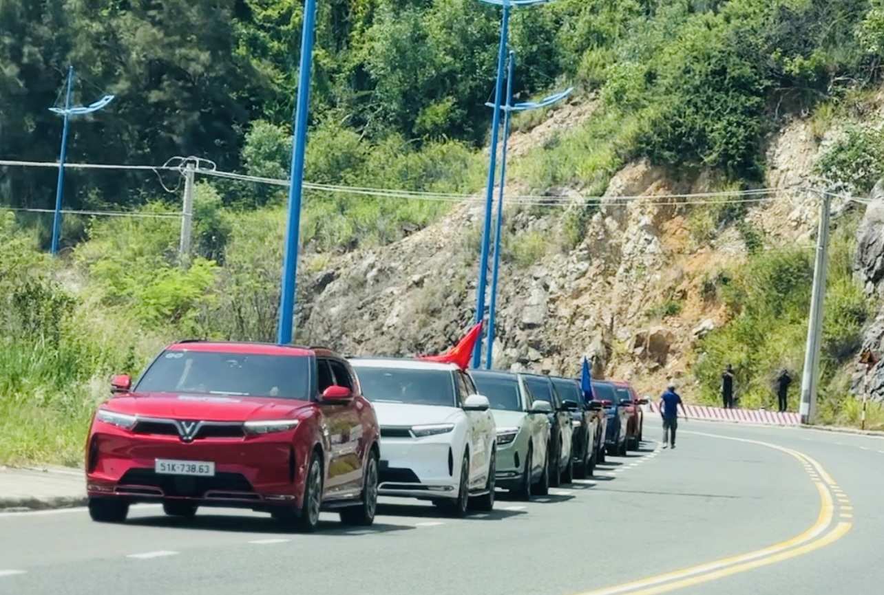 4EFCEF1C-D57D-47AE-BF25-781C519BDE97