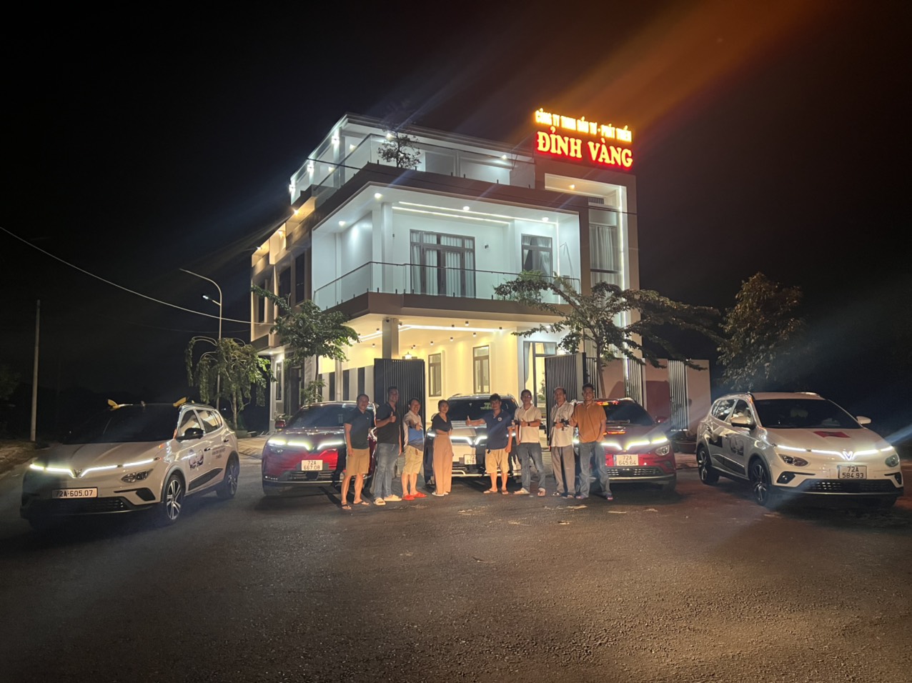 z4527980315530_863541c4bfb9efe92017a00abd8e4672