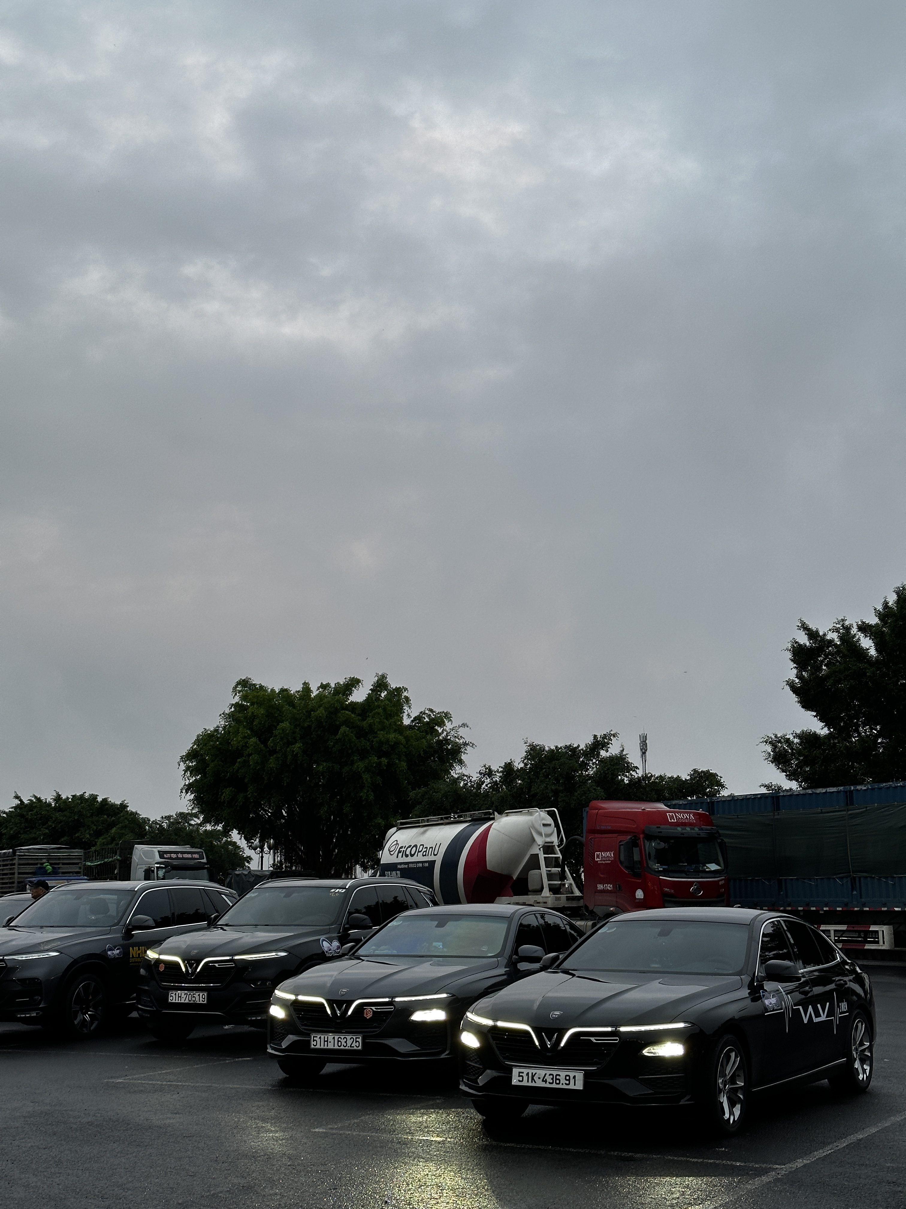 5FA03CC5-8F91-4C93-9BF3-2FBC36CA178D