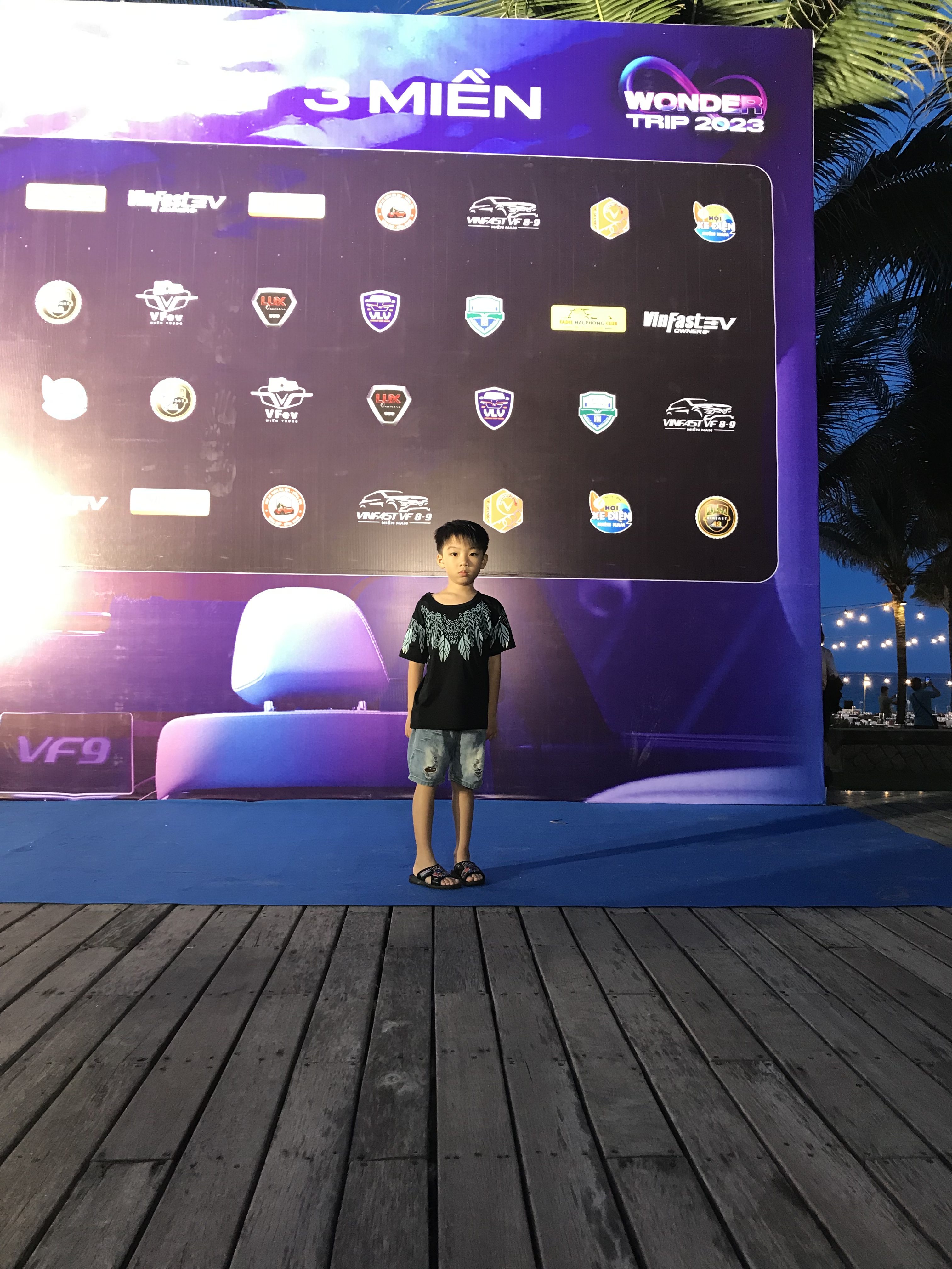 D62D88FF-4499-410F-A5F4-A48FDF2B5AC0