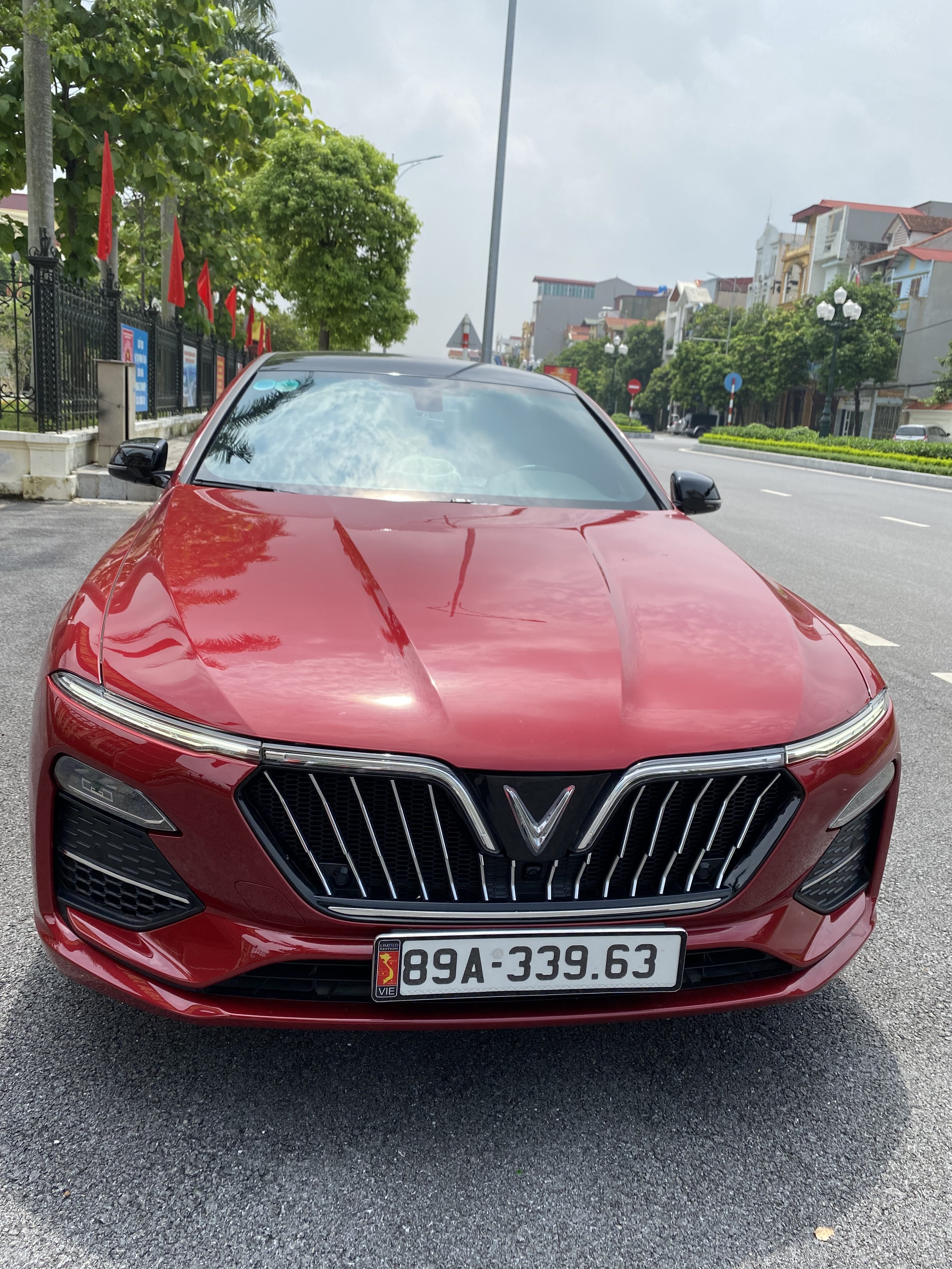 64FFE767-0713-4E53-8929-B6FC89D39B97