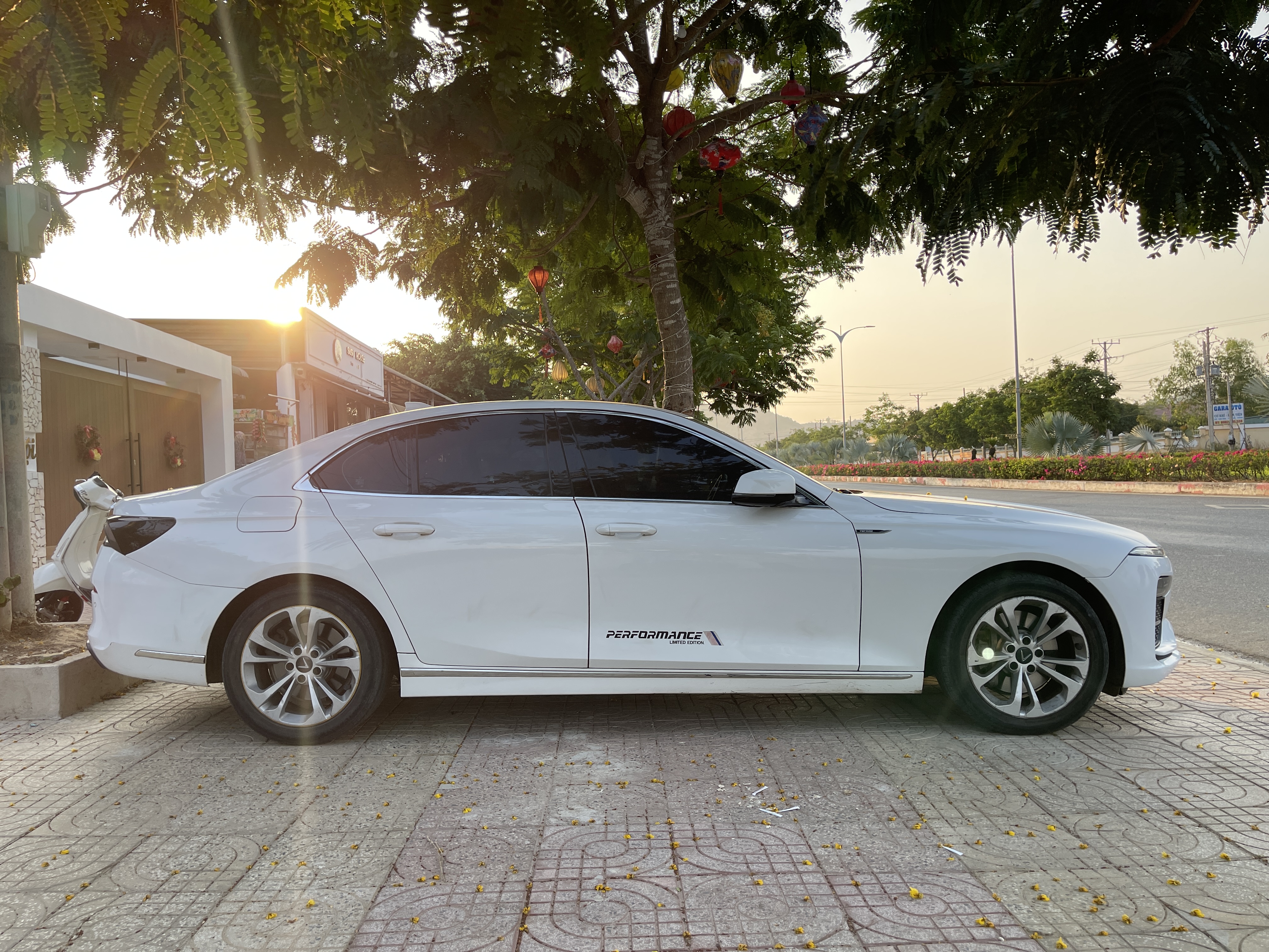 C74A97FB-FB27-4CC4-8EF5-13EA289F2A91