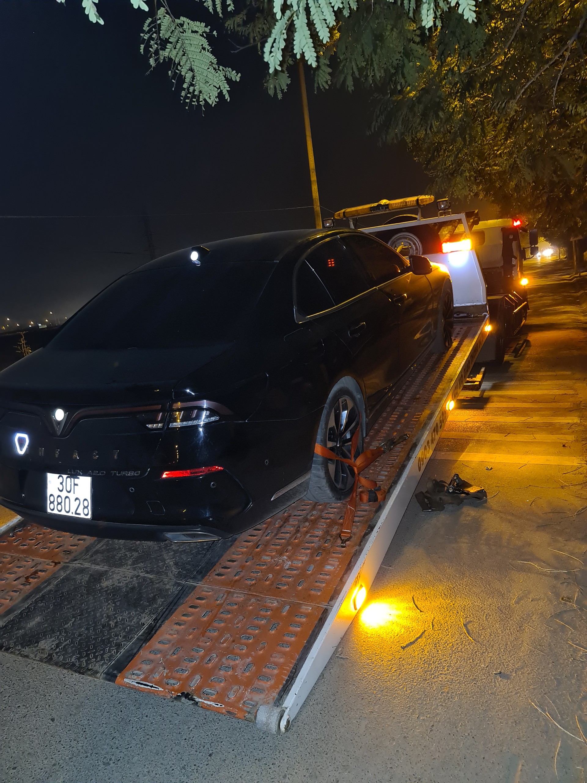 z4613759221172_f4bb0115052aa7075dbfb9a810ed23ab