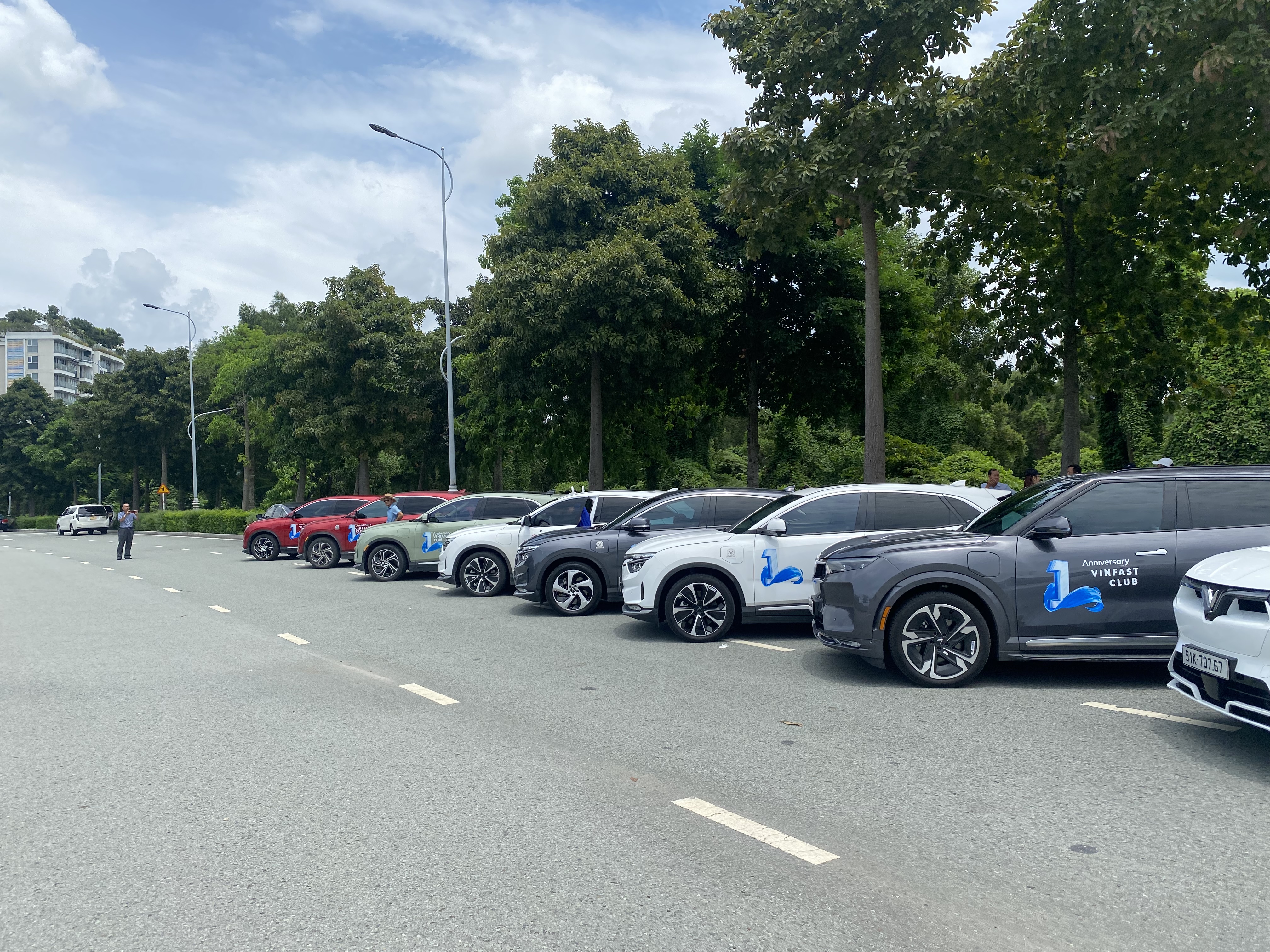 2ECA4C75-27F0-42EF-8474-683FBE0B4F94