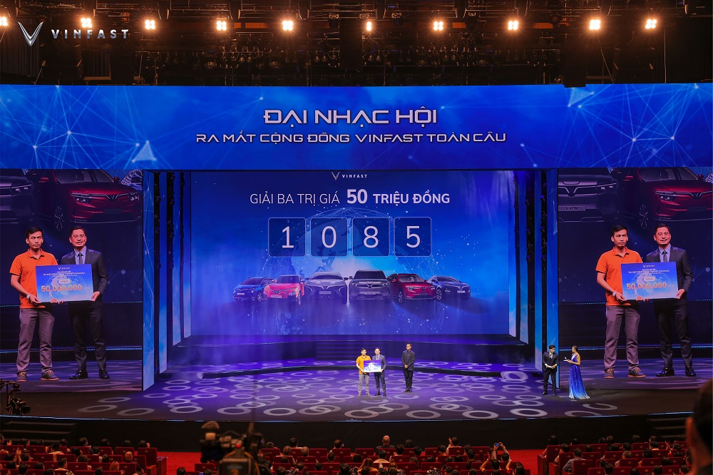 ra-mat-cong-dong-vinfas-toan-cau-26_1665217648