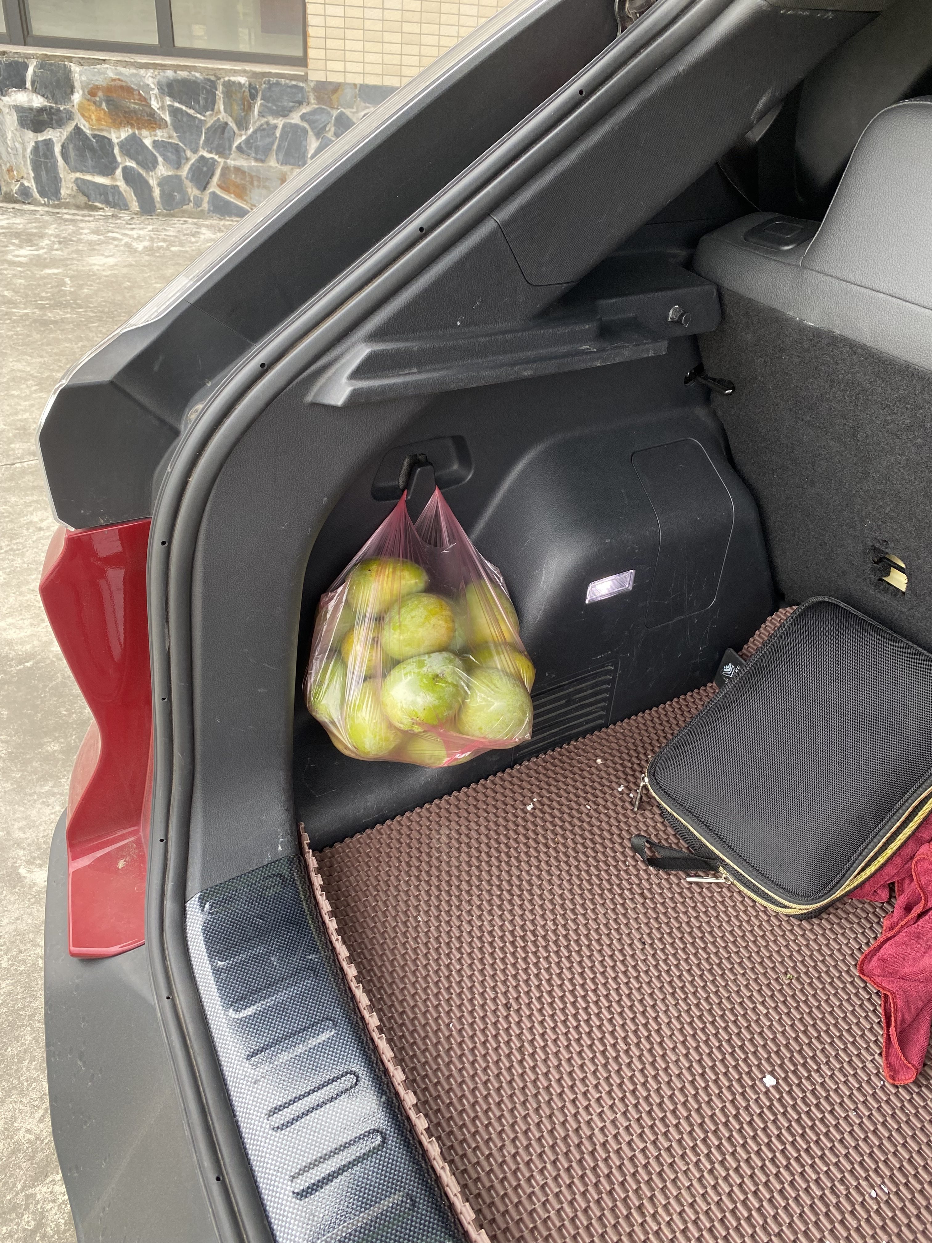 70884111160__BF55CD6C-4872-4824-8AD8-73B4CC0FAF6C