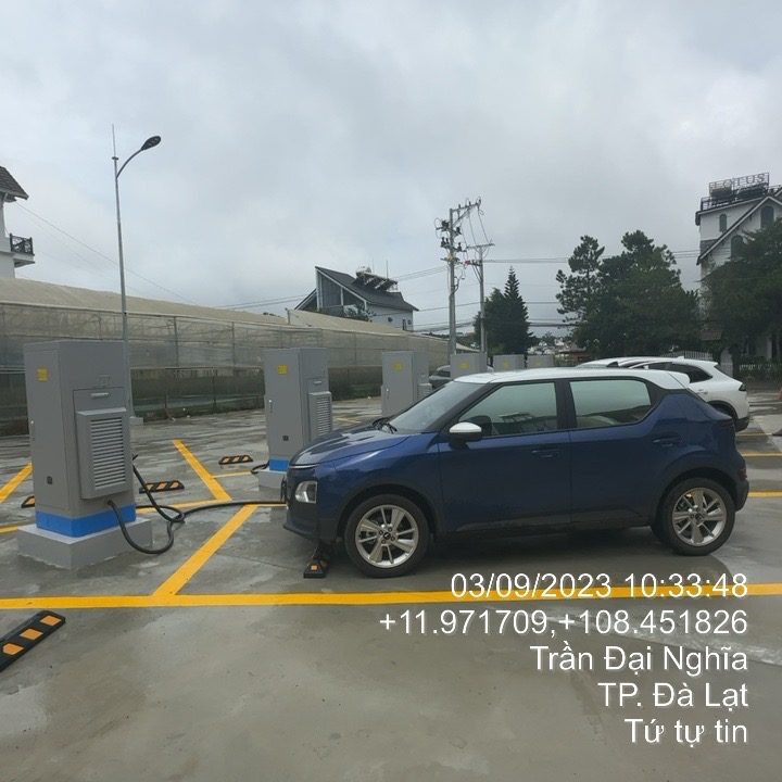 Tứ tự tin