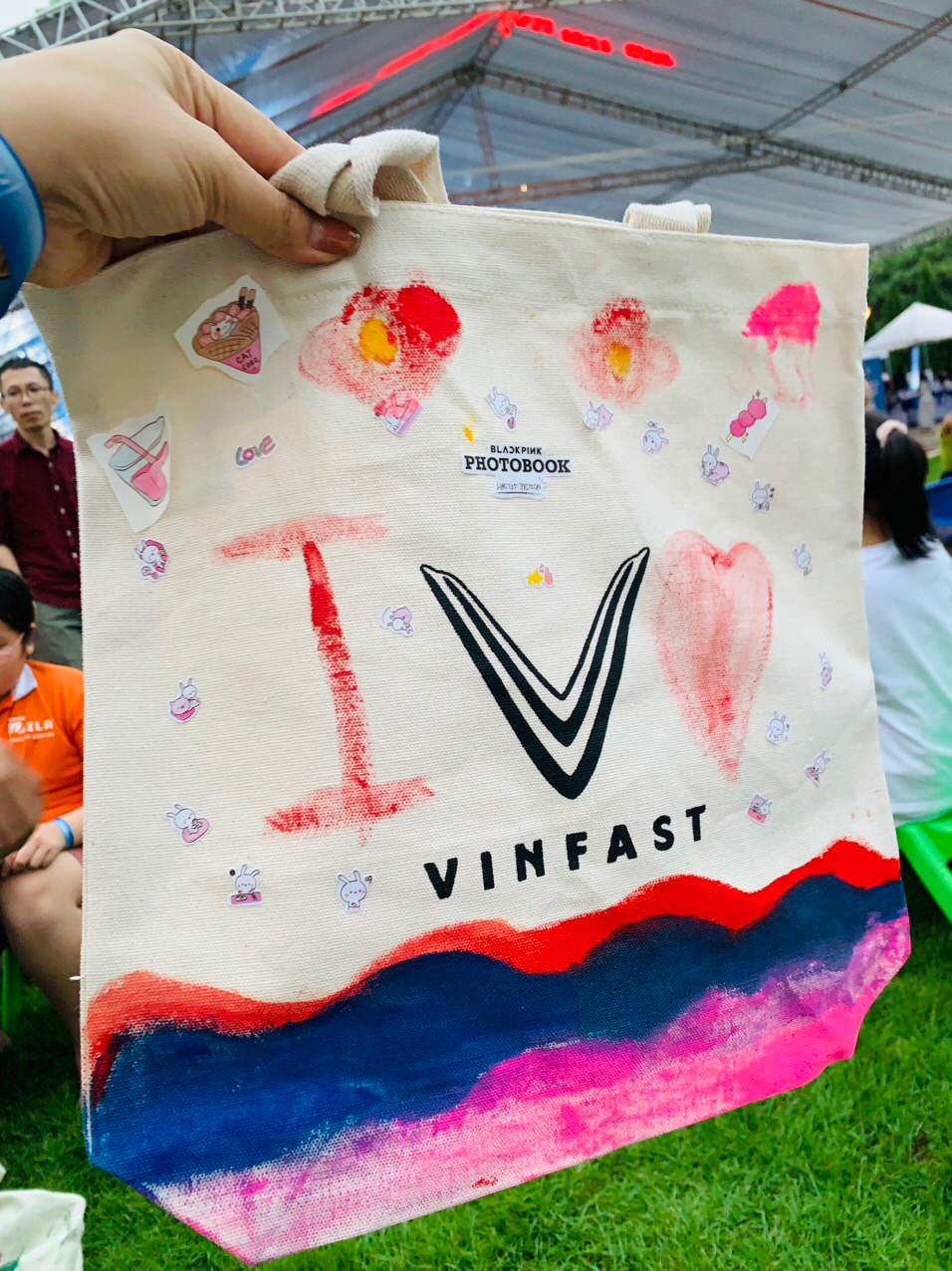 4057ACF8-CC16-4B4C-8DF0-D7632A14A4D1