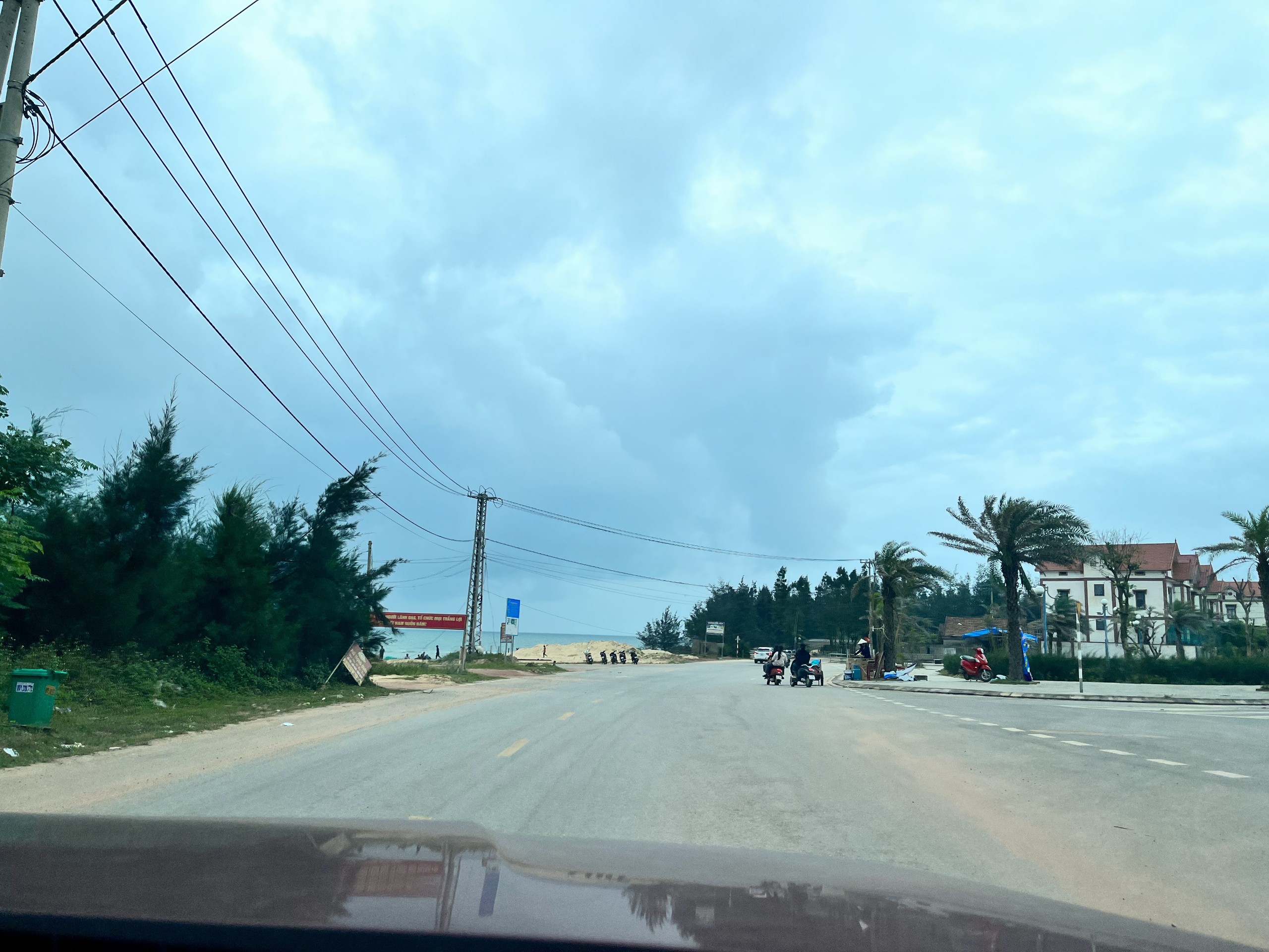 z5012001472876_3efae16763b4da0460957d5fa8d53f25