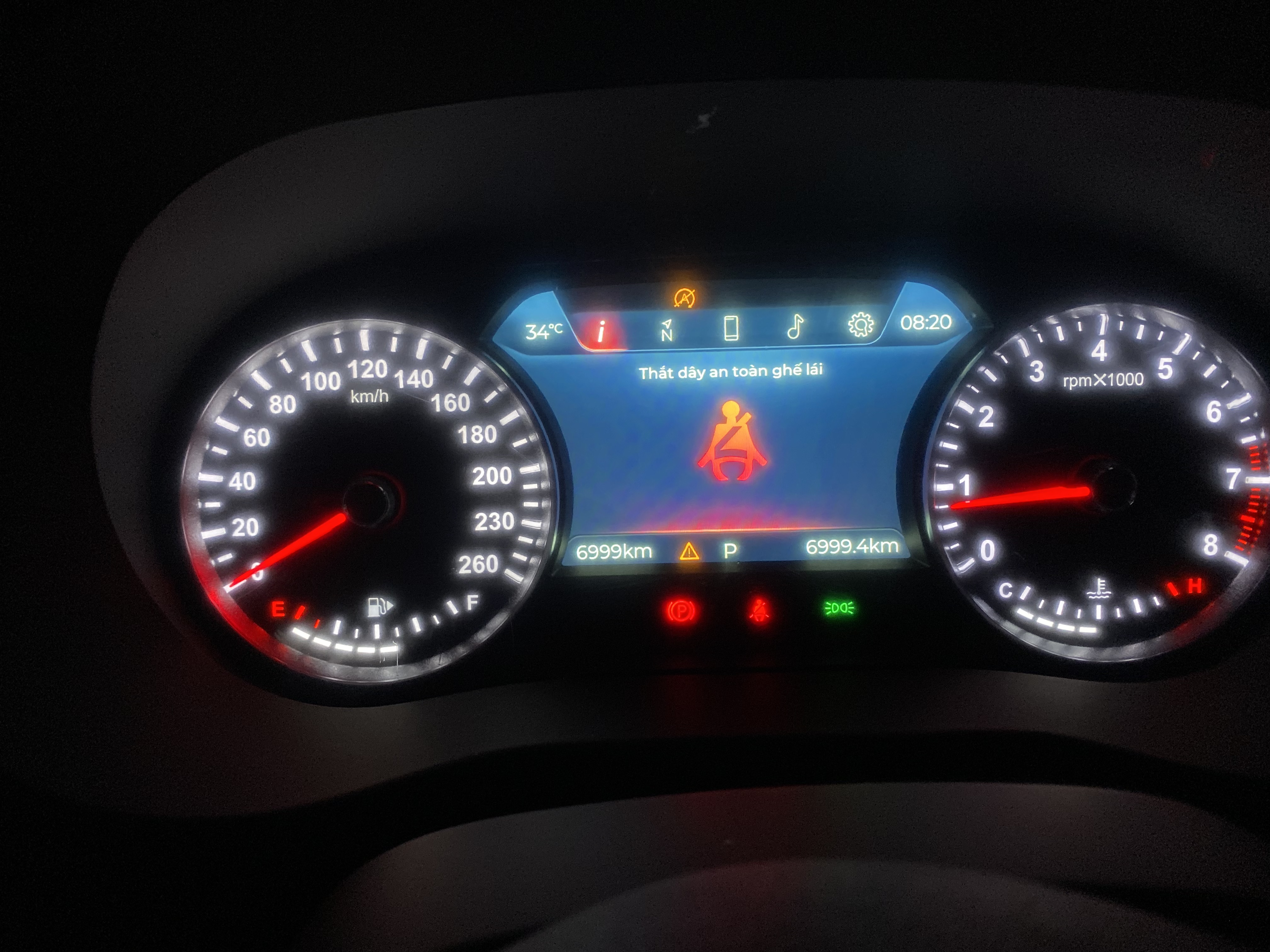 BEAC782E-AF7D-4C27-8008-979D227377B0