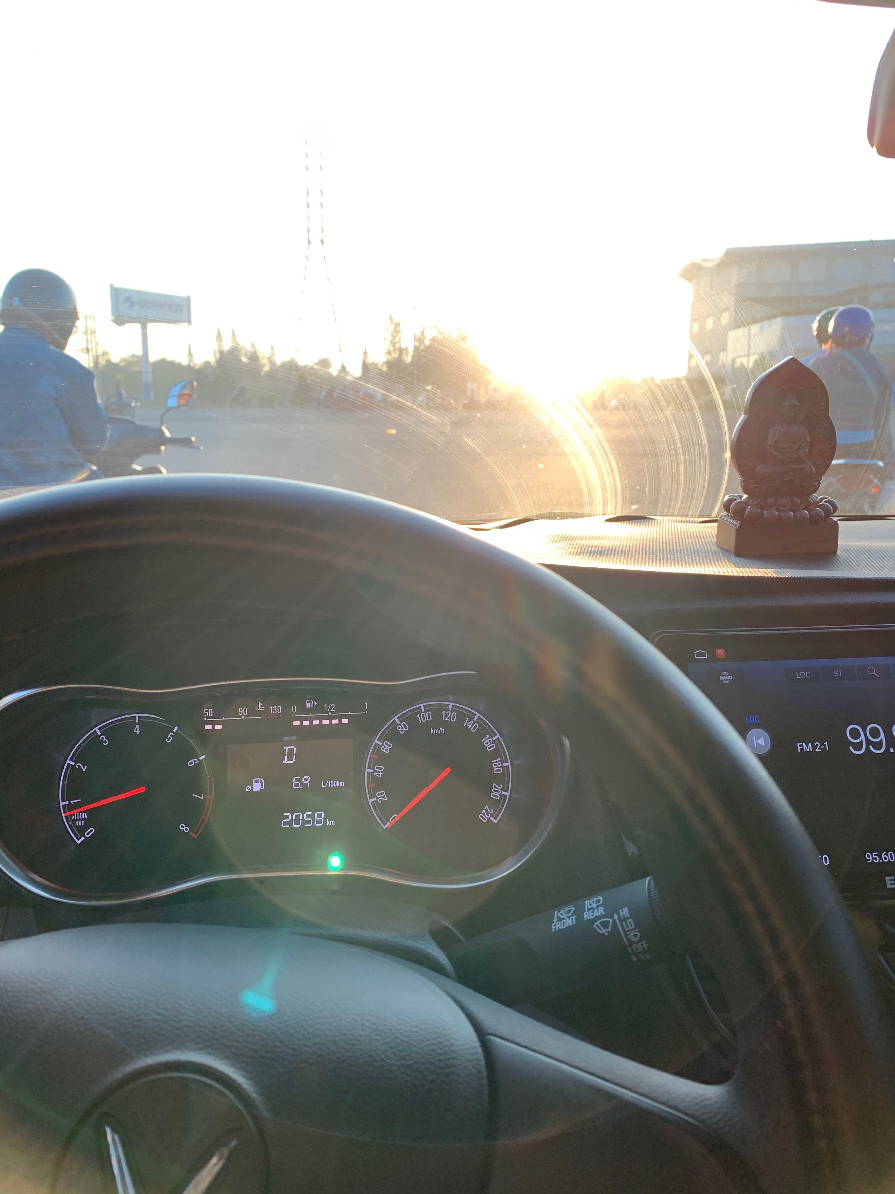 6844FD81-3818-453D-A844-511868FDD5E8