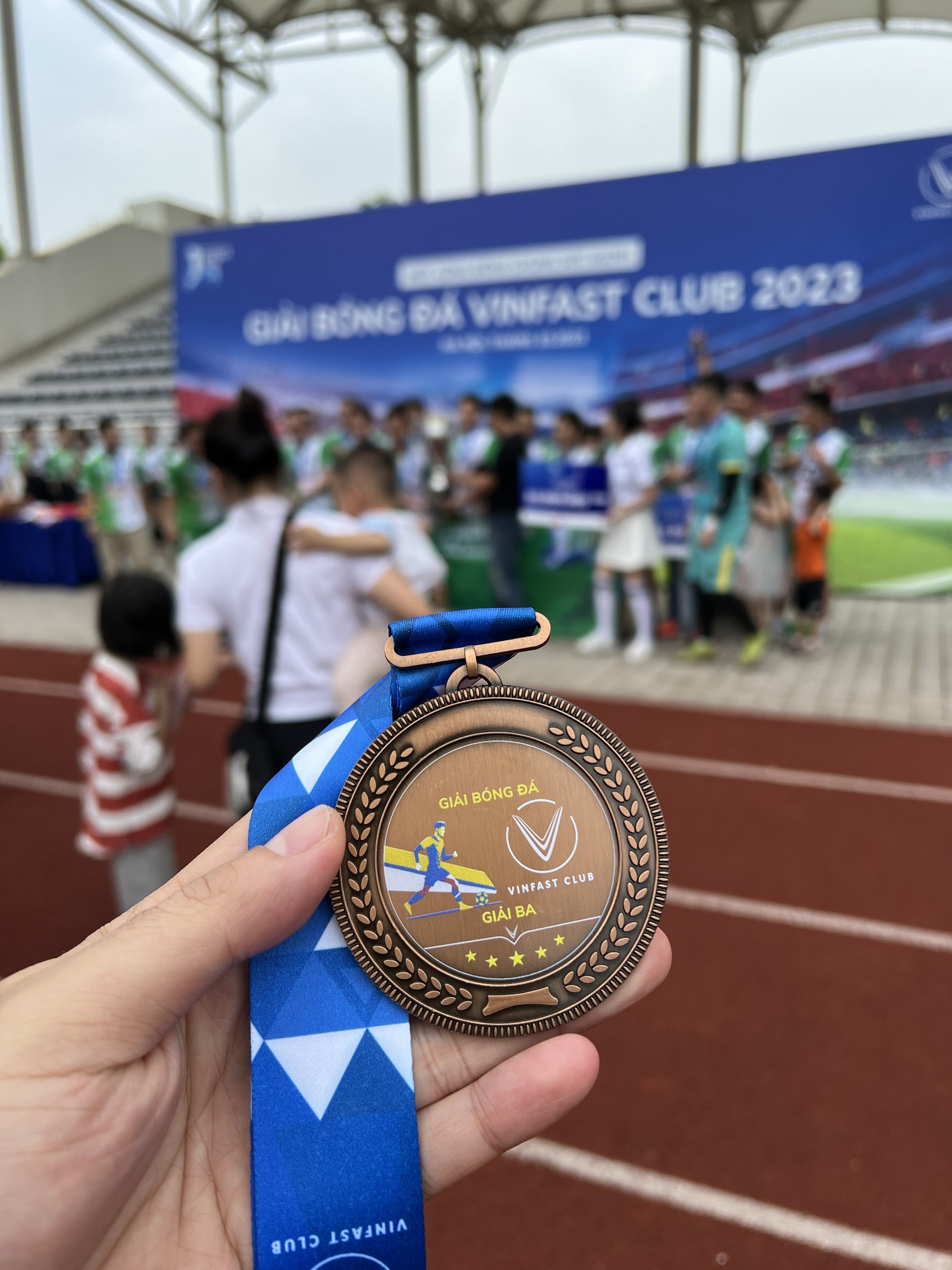 5d817c0fe6f9101613aa1e26c23feade