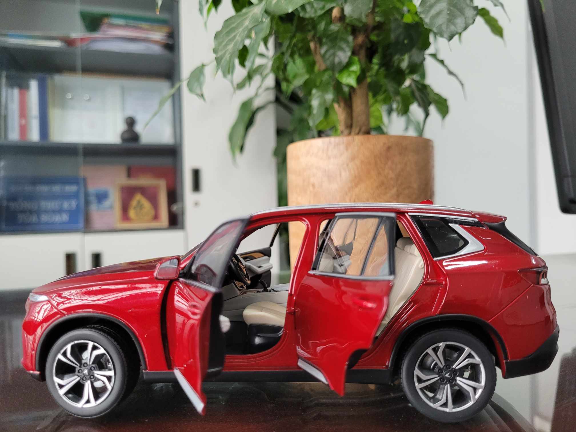 e7d5efea-3ac7-4000-b731-6583a7905bcf