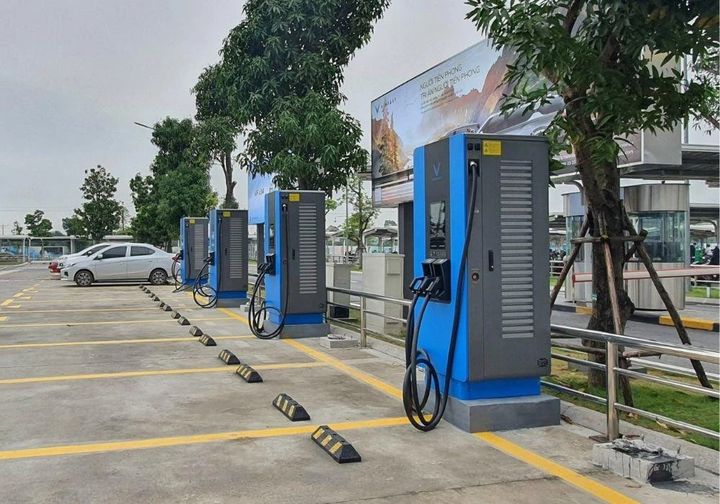 trạm sạc