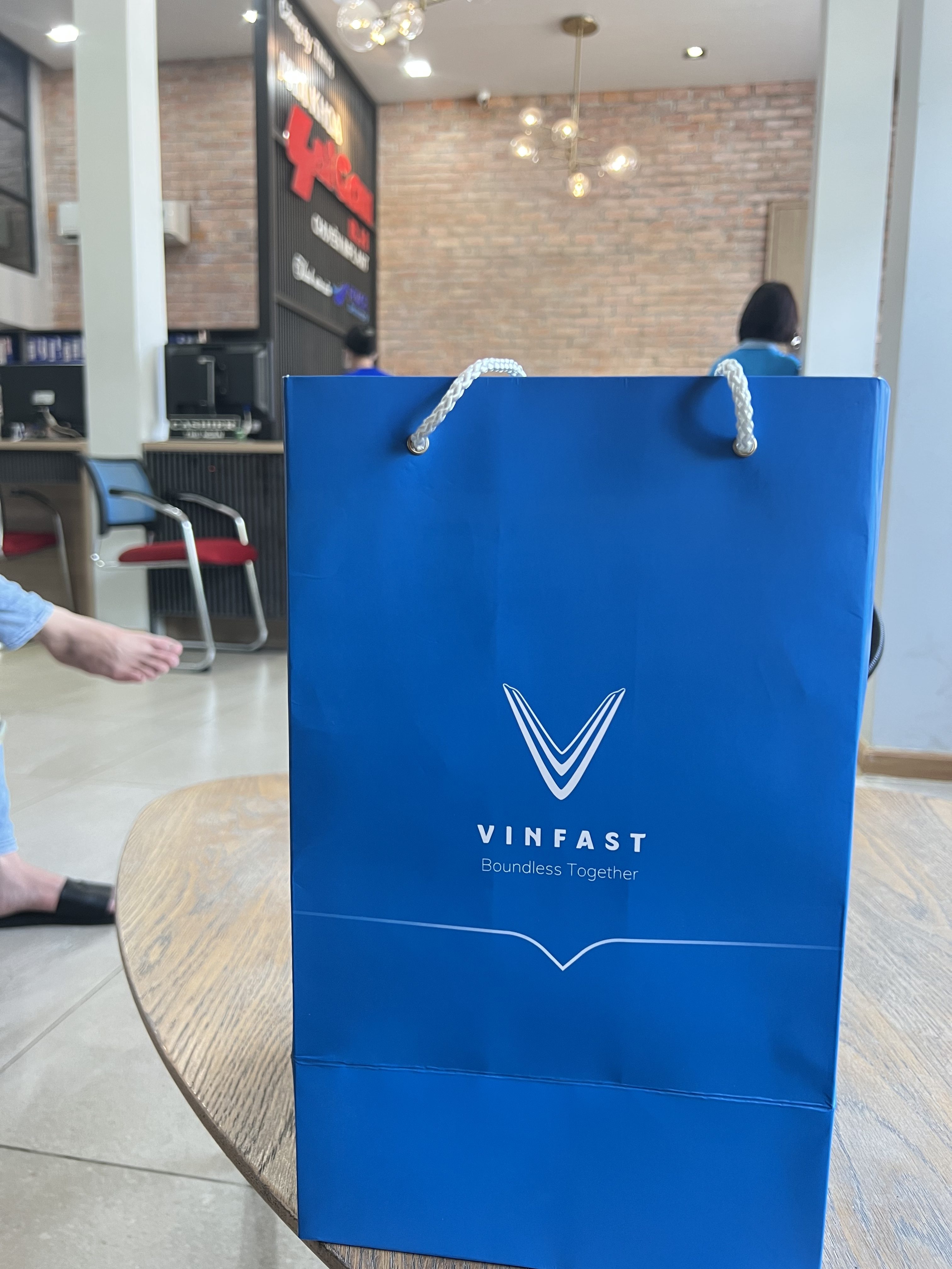 16104F48-08BE-44AB-B444-5EBFA5599EFD