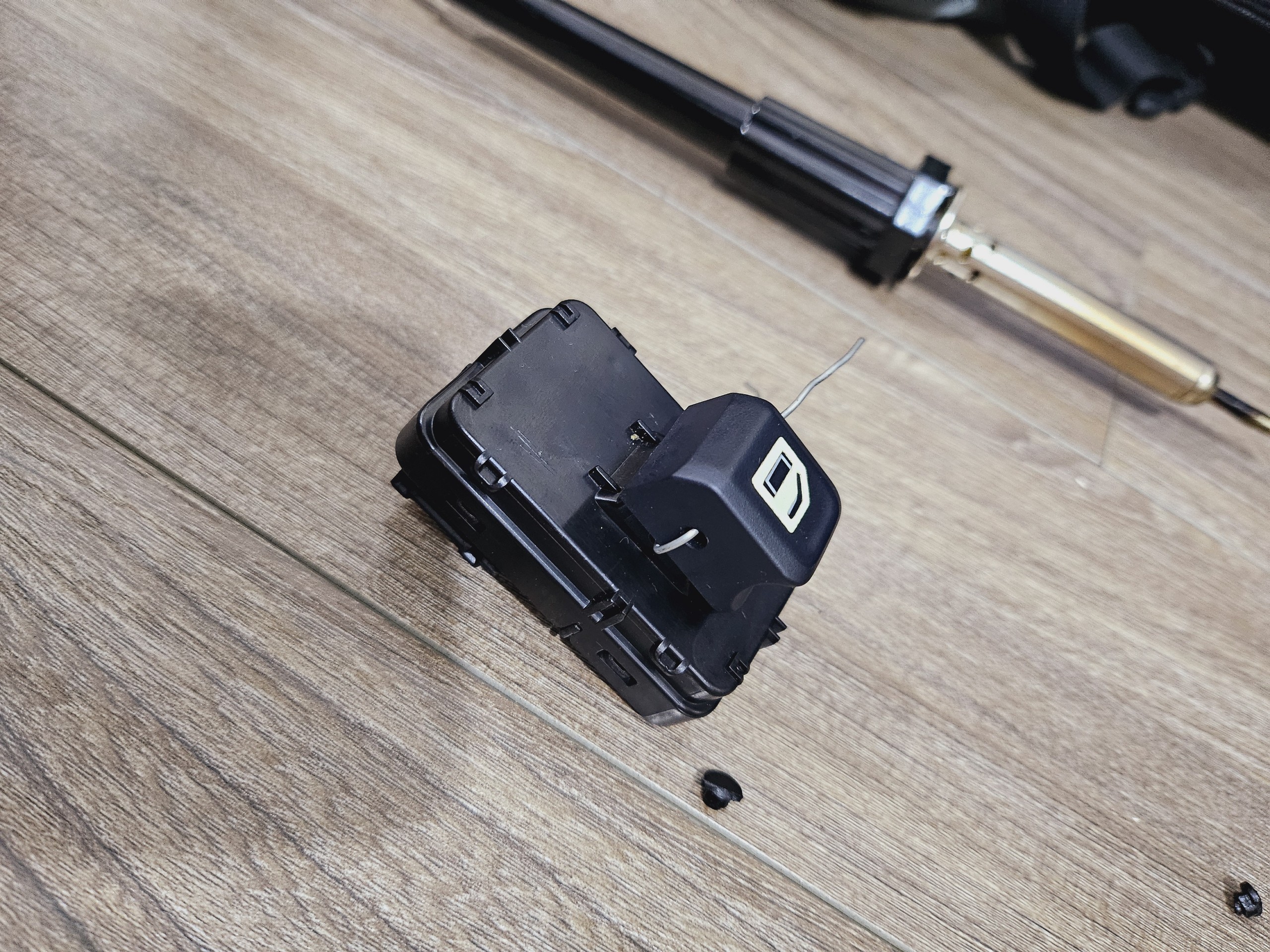 z5624407824128_0aa689fbddcfcc1228252619124c0519