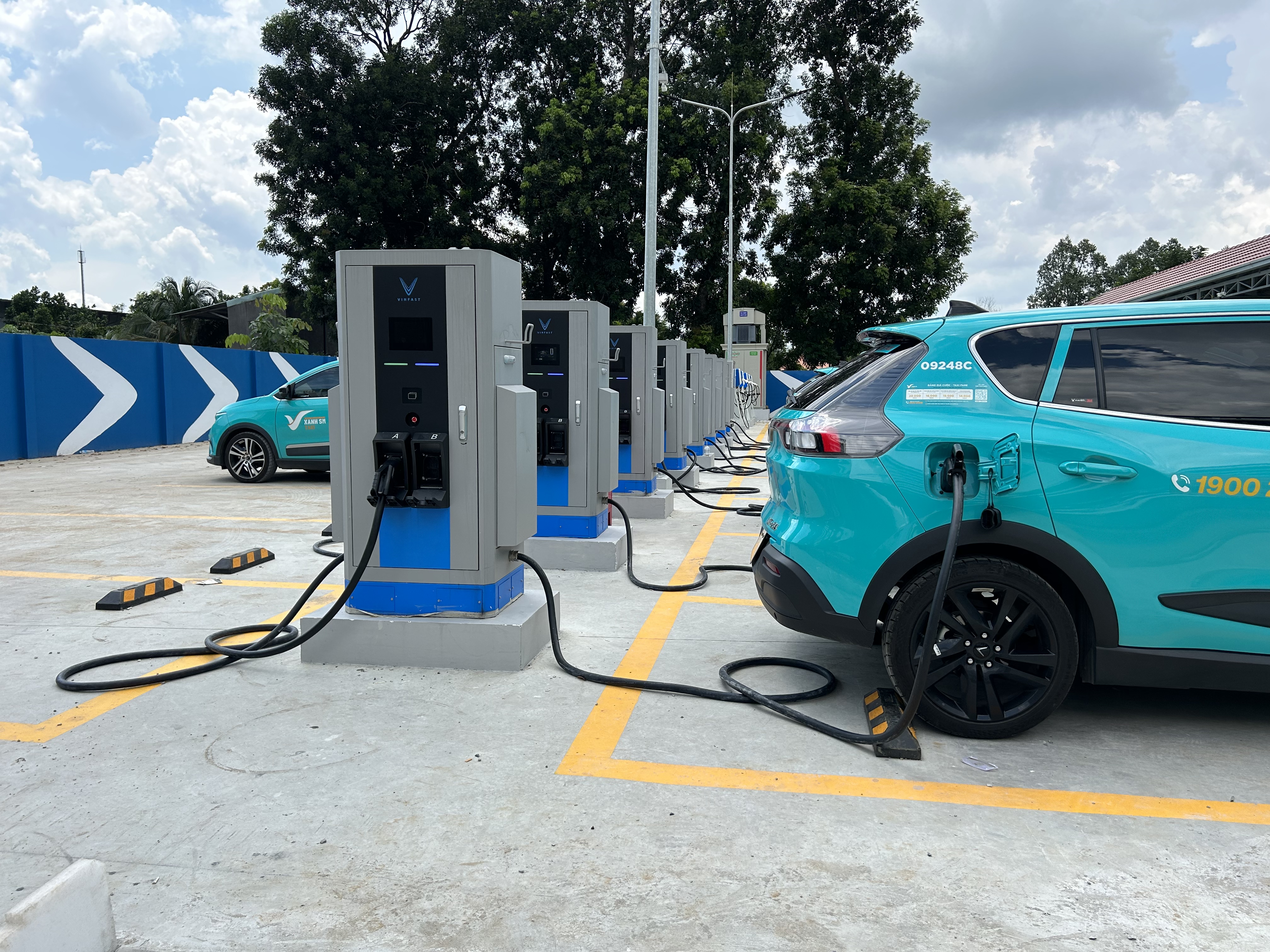 747E7B61-A8E4-4D18-849D-09E1BFC37AA0