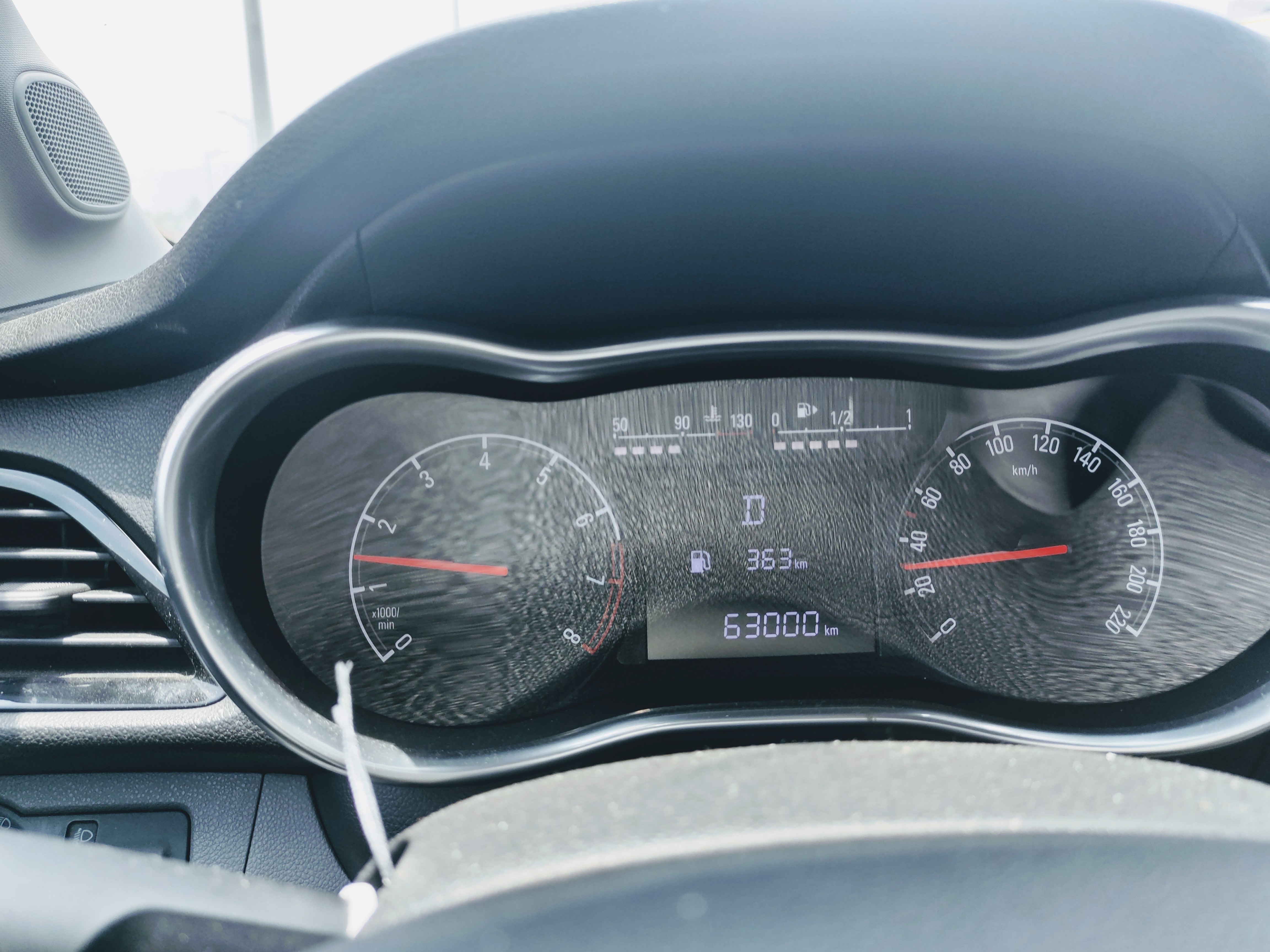 DBA5713B-F07B-49C5-B916-FD0CAC837360