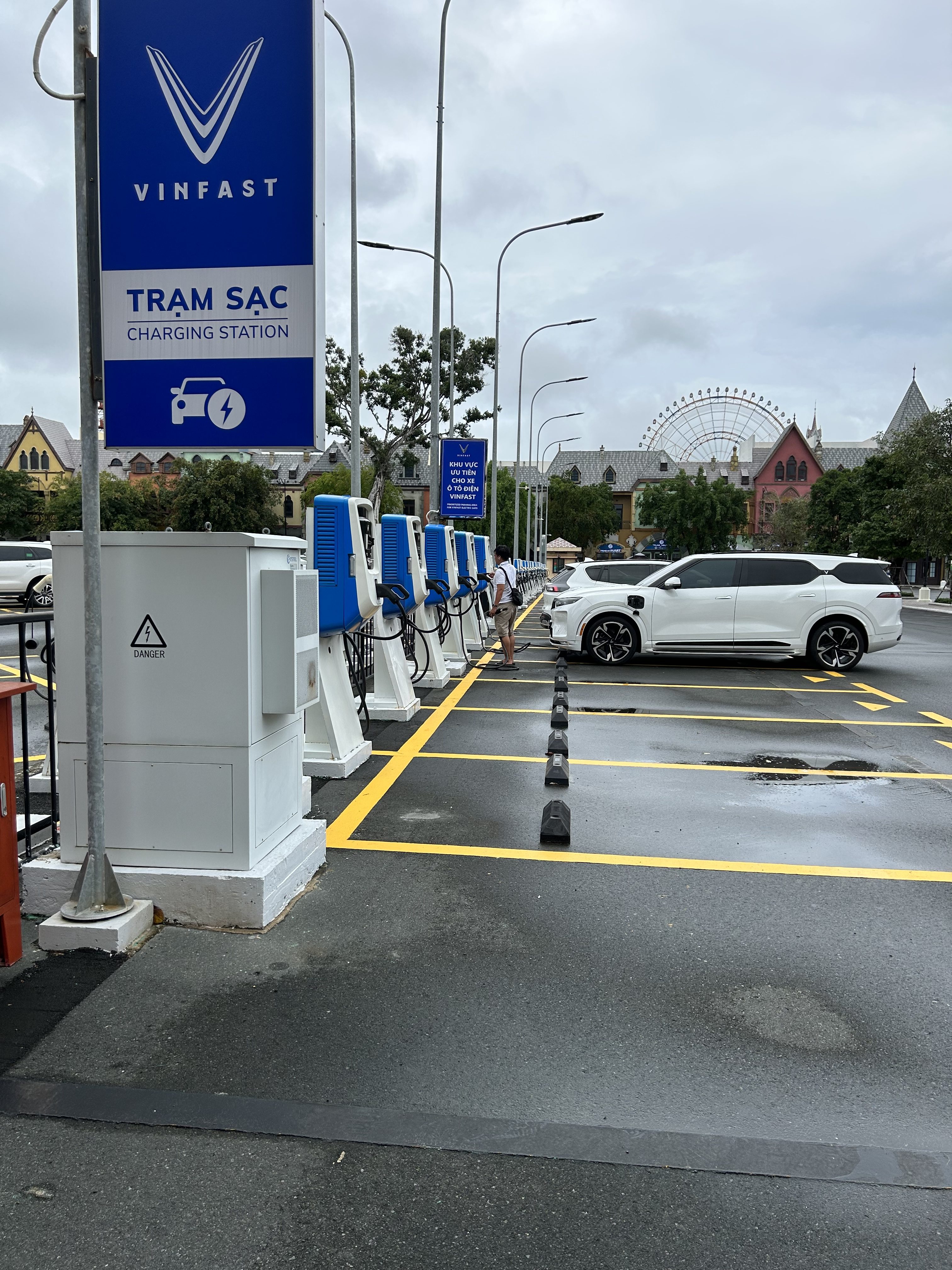 16E0D061-9FB8-4D60-9FE5-9FEBC202768D