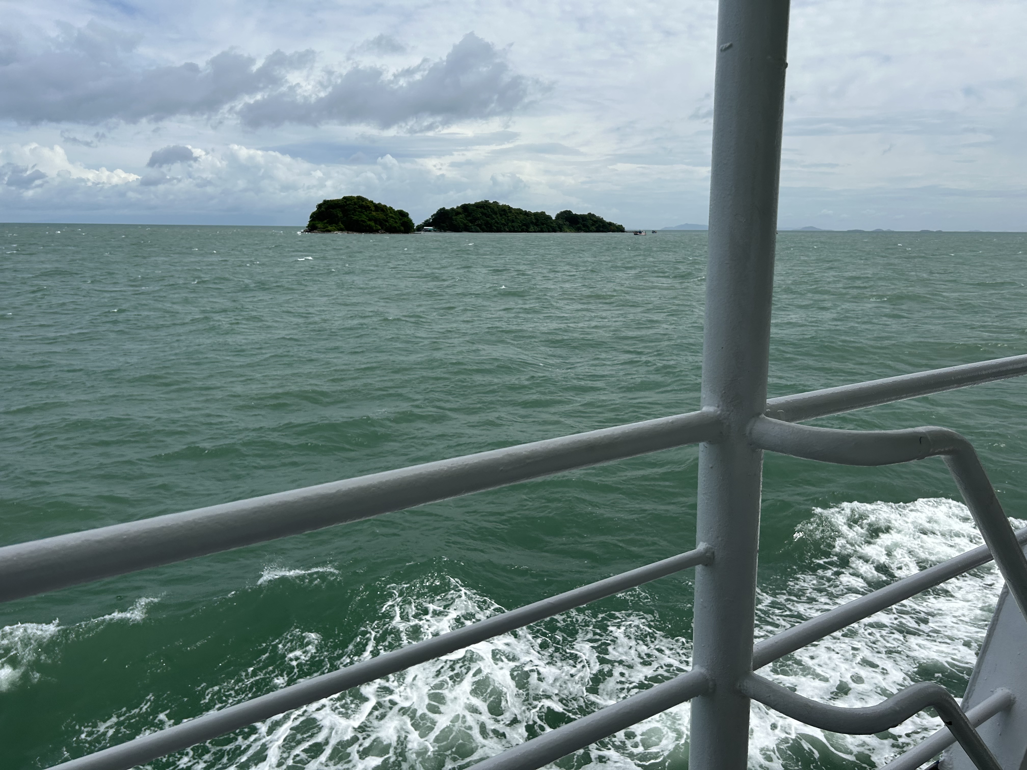 D60E9C41-97D4-47EF-A232-A91C36C400FF