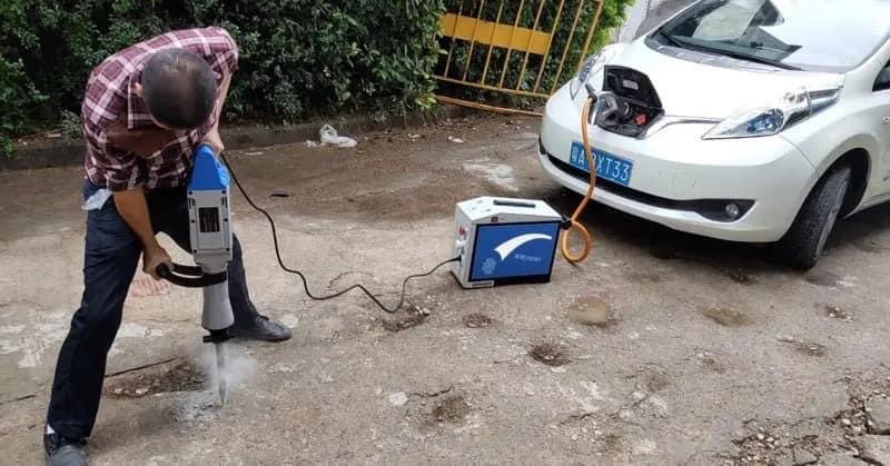 F2427538-BA6F-498D-97E4-FD211F1E7255