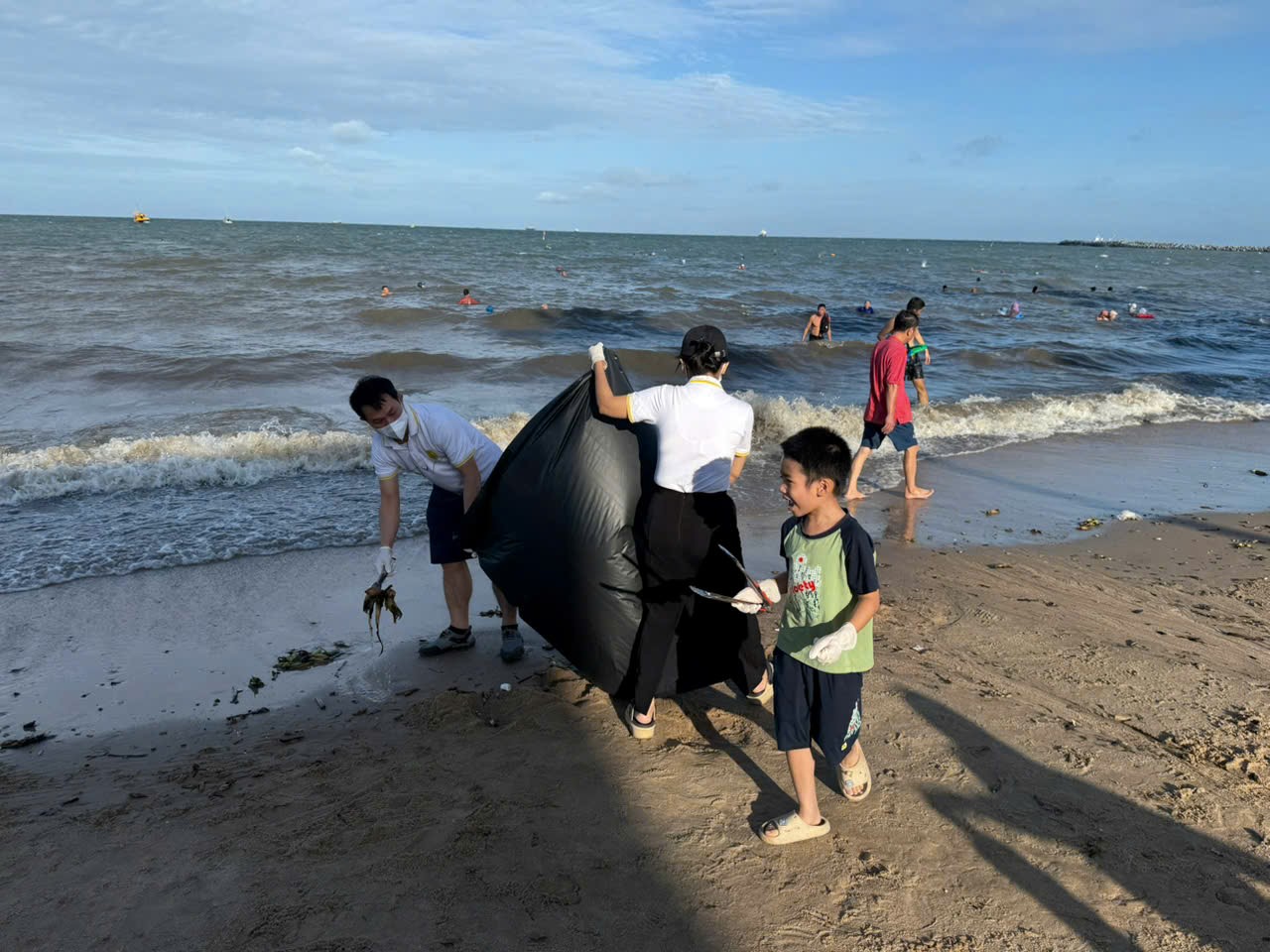 img_1749348347272_1749350672009