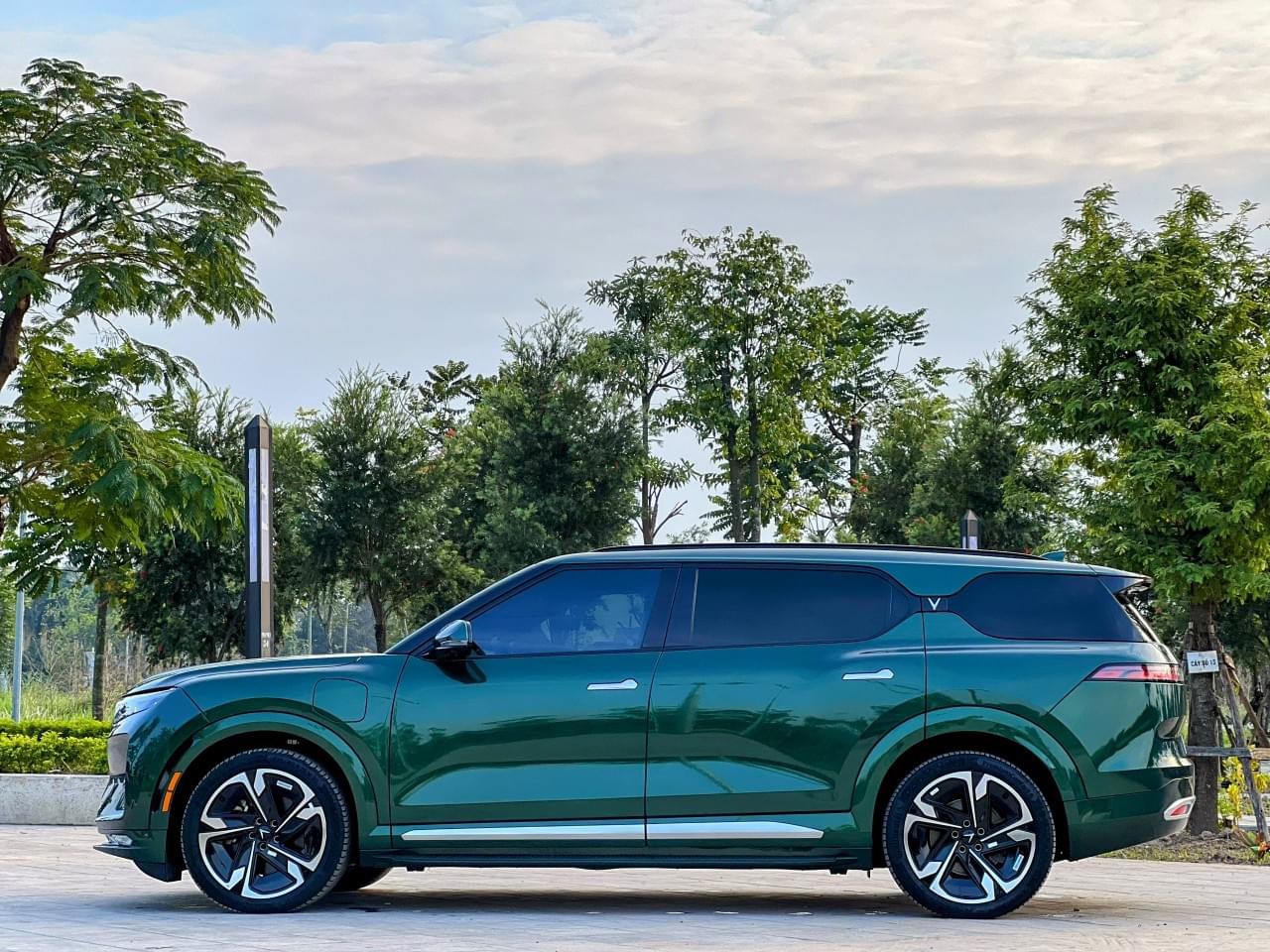 A02478E2-FB14-4EED-8898-09A349F6C43A