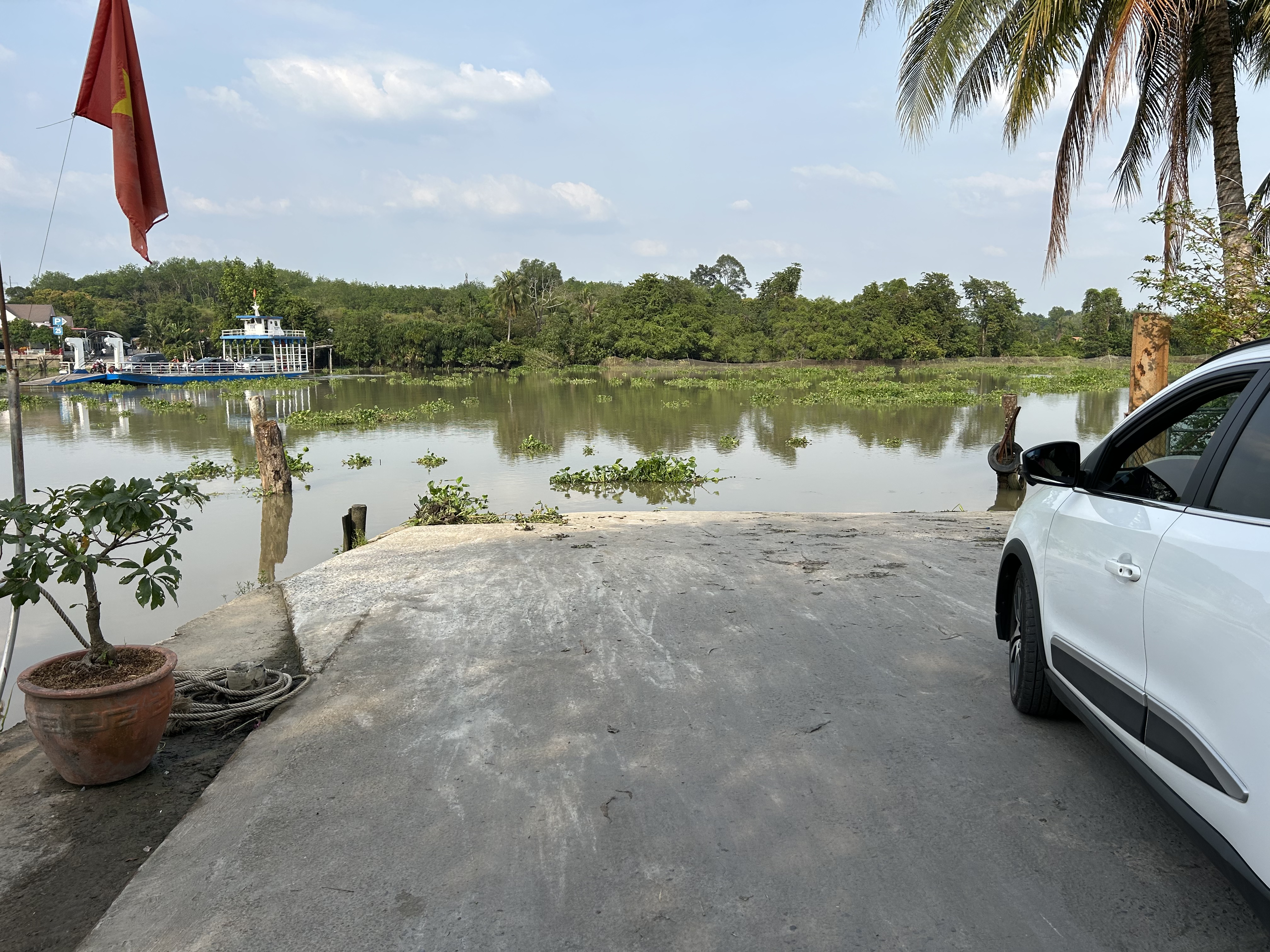 AE5CBC00-ACBD-4B56-A41E-A5C27EE8F56F